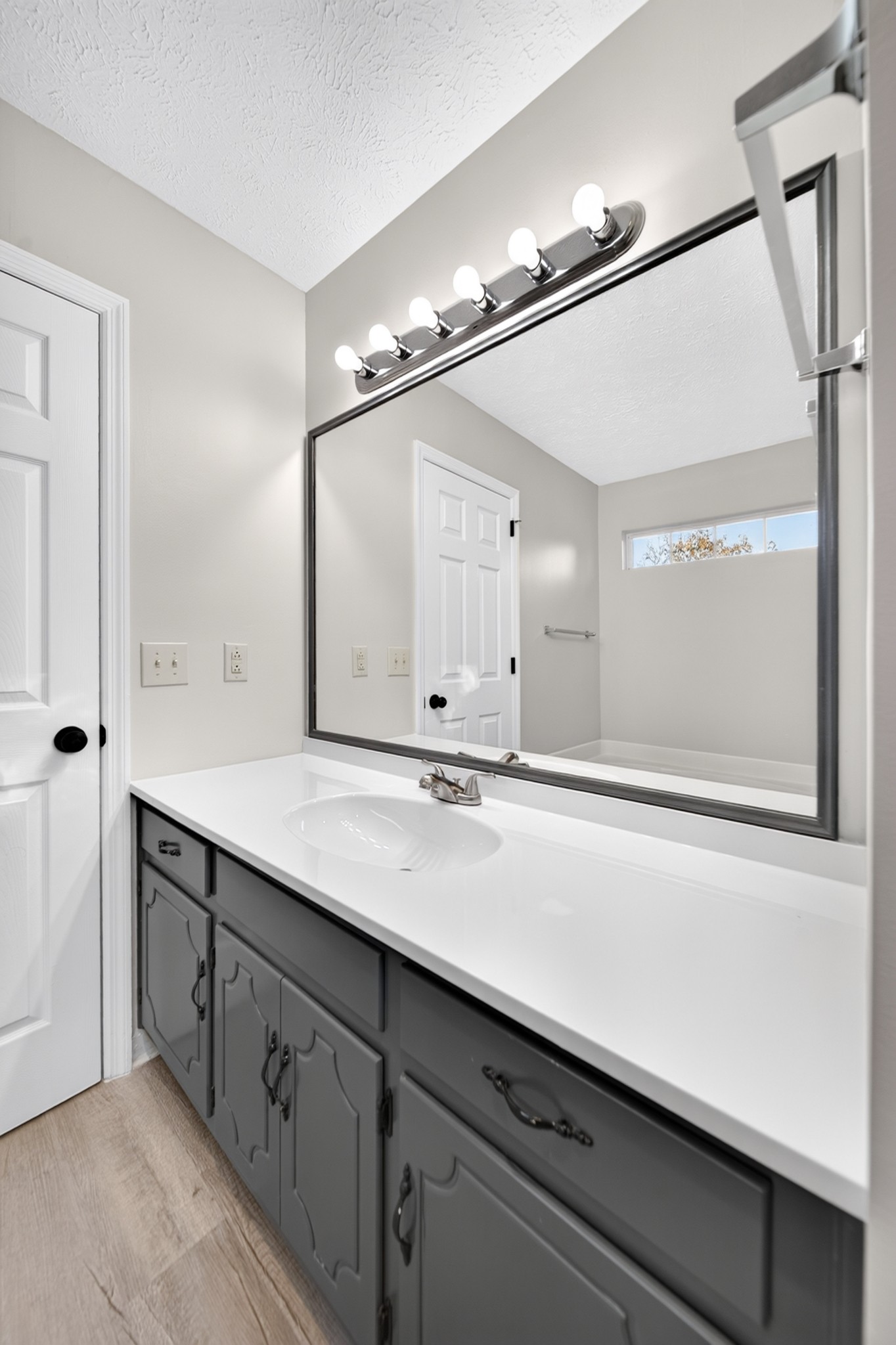 1305 Joust Ct Property Photo 40