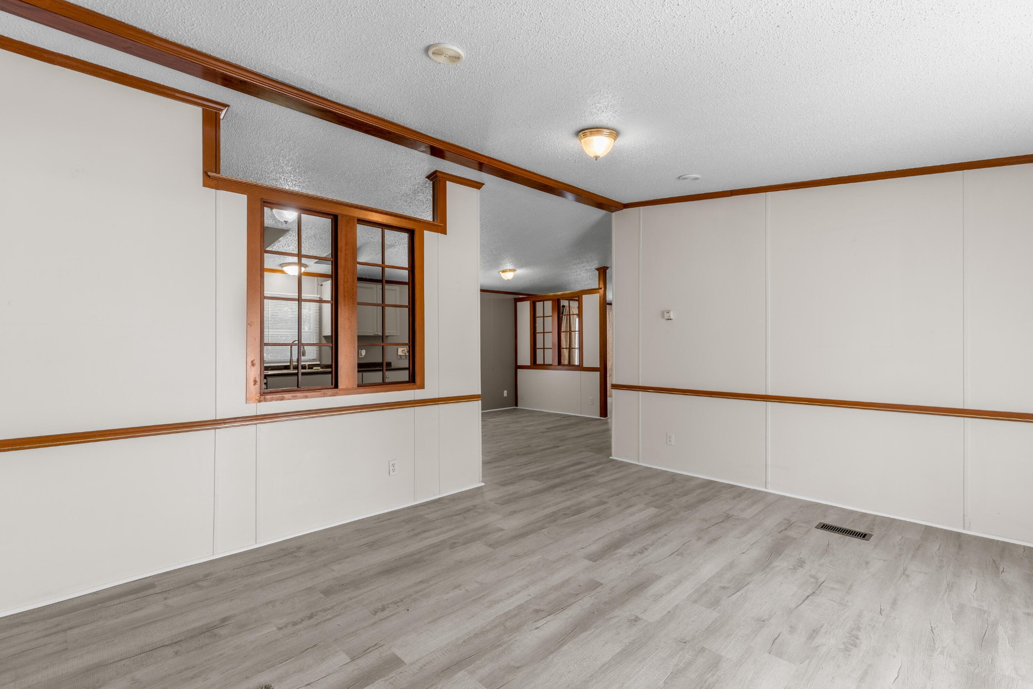 5345 Hunter Road Property Photo 8