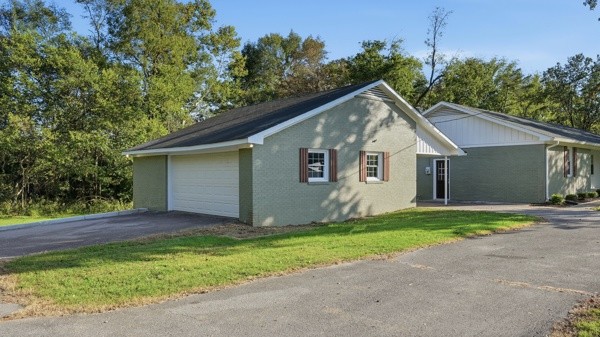 185 Lakeside Dr Property Photo 38
