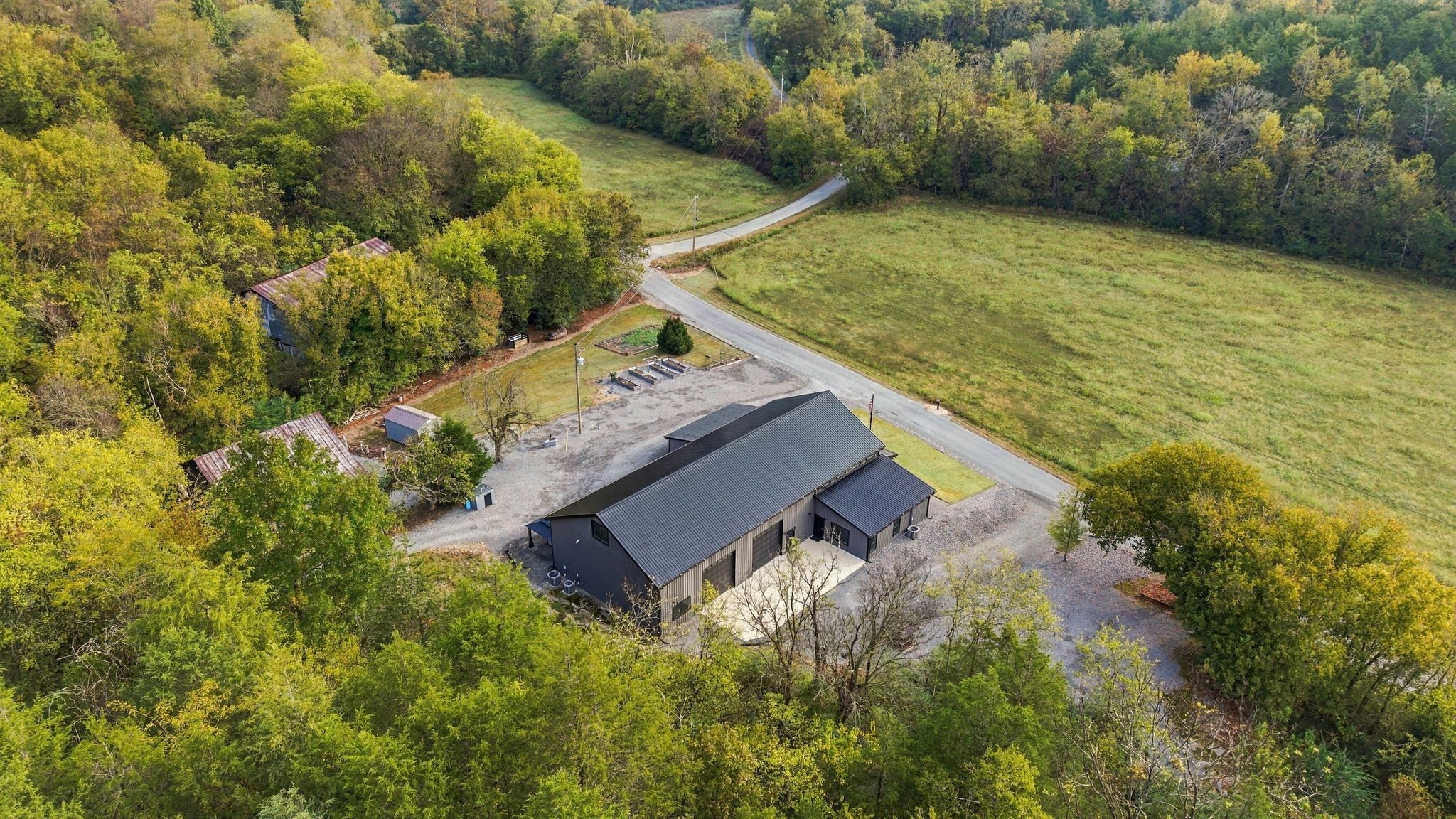 1244 Morrison Creek Rd Property Photo 2