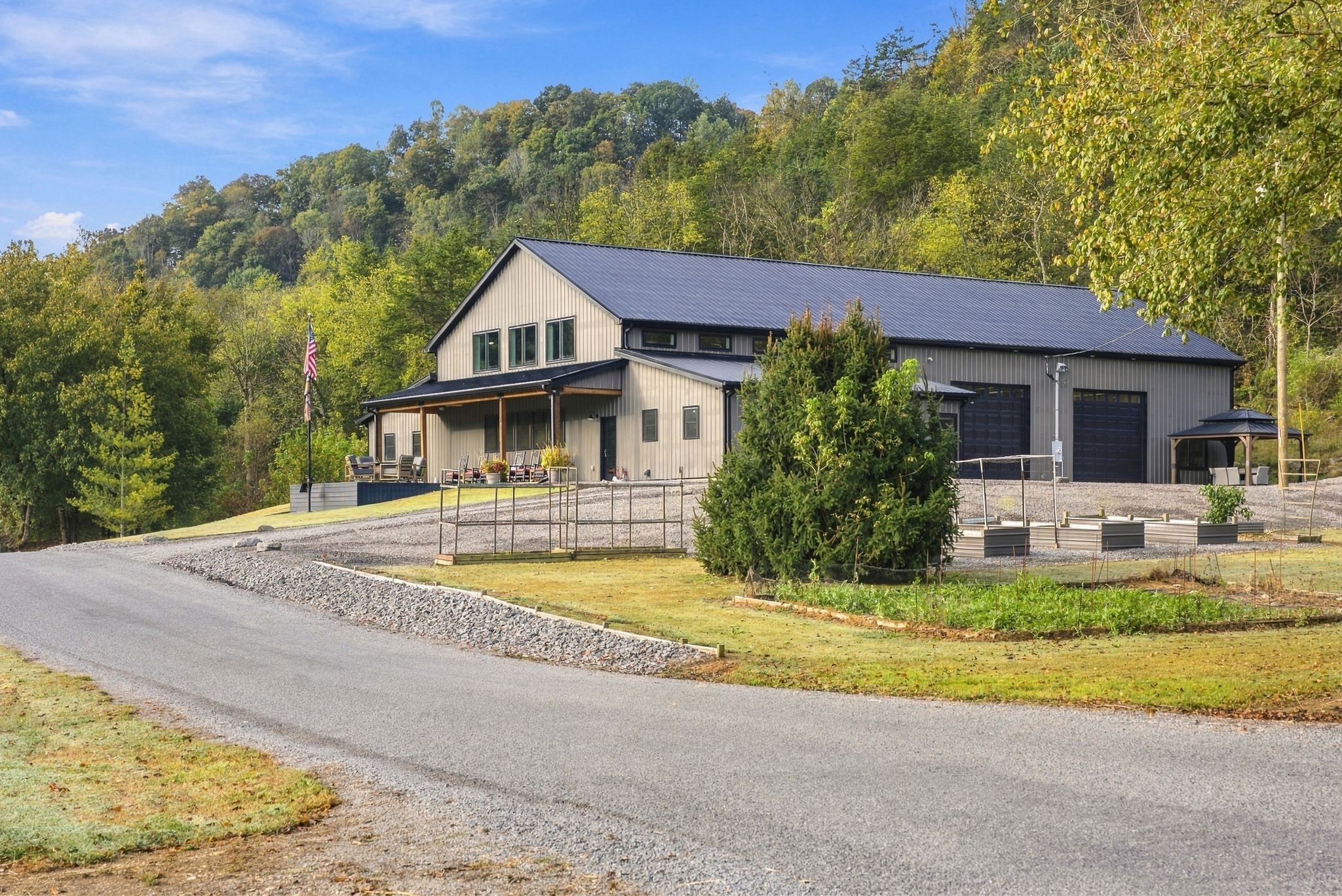 1244 Morrison Creek Rd Property Photo 5