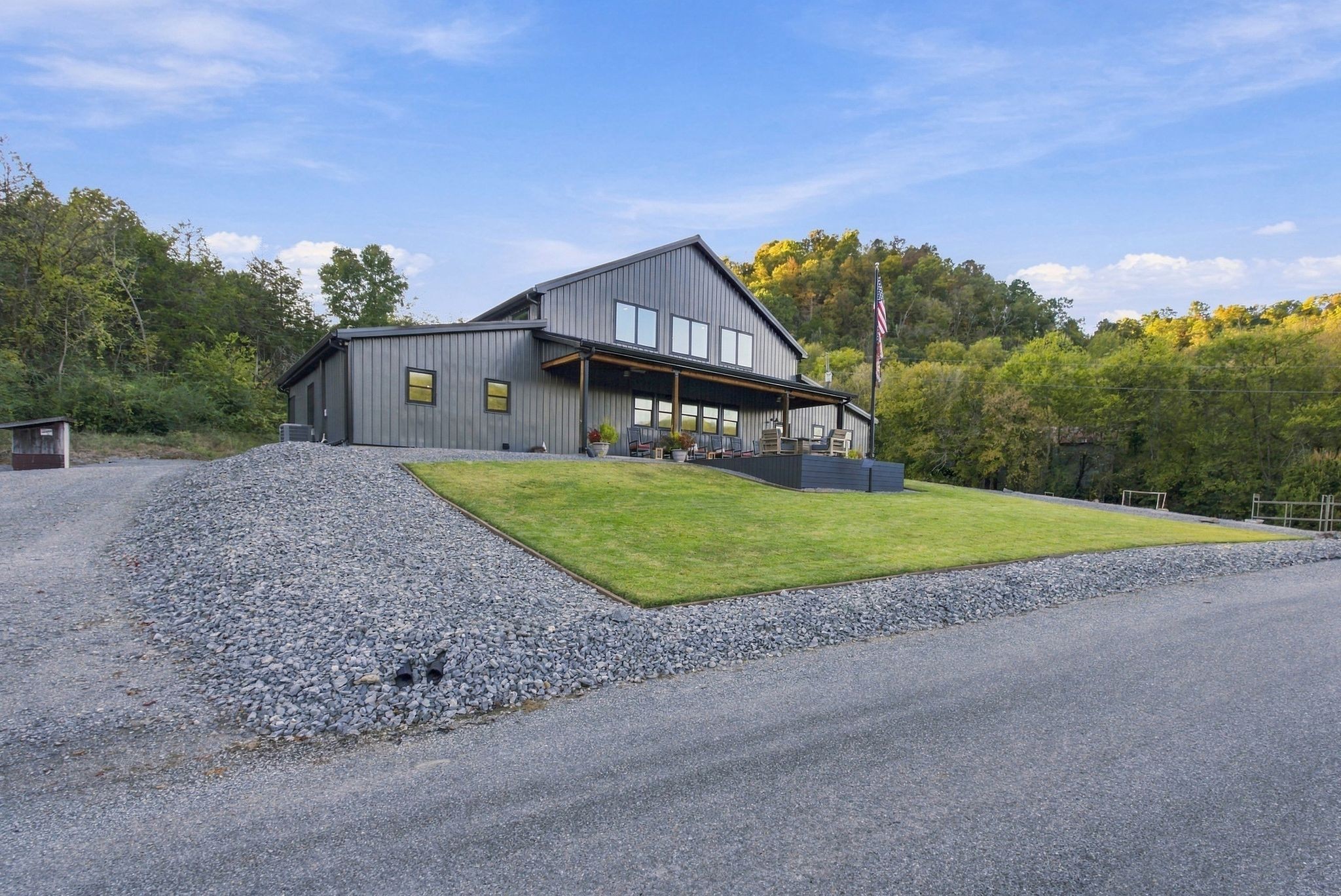 1244 Morrison Creek Rd Property Photo 8