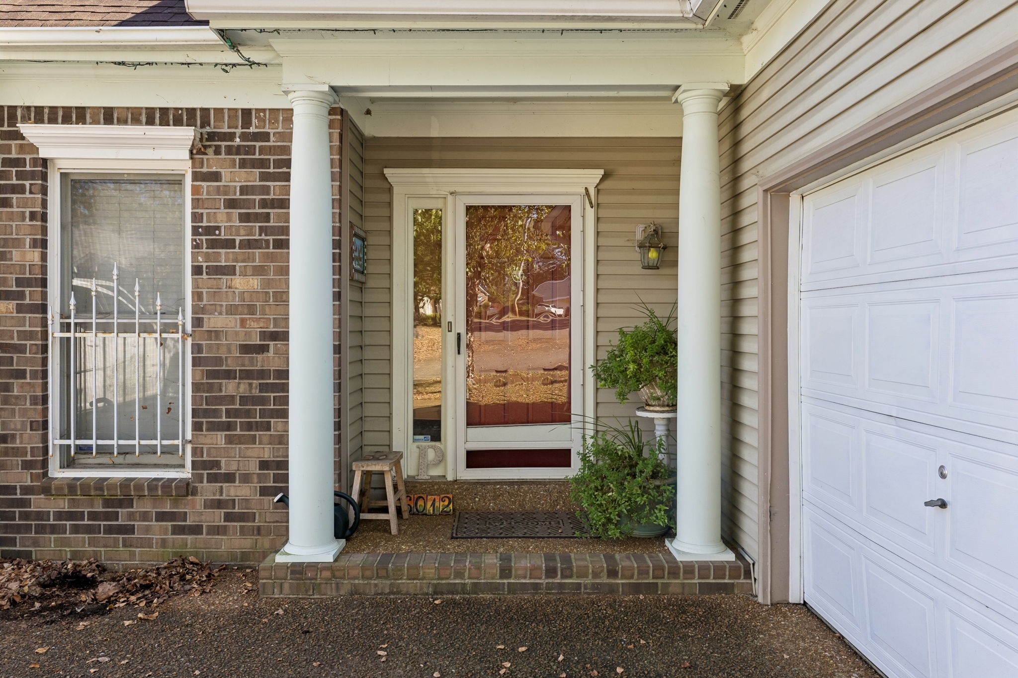 6012 Legend Dr Property Photo 3