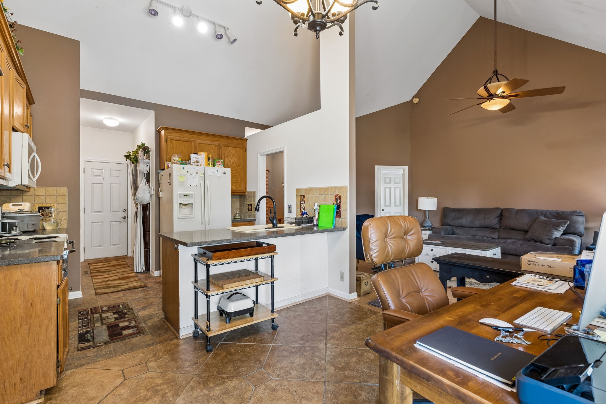 6012 Legend Dr Property Photo 11