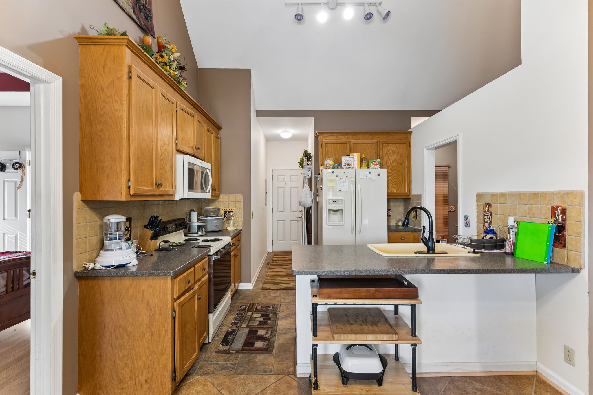 6012 Legend Dr Property Photo 12