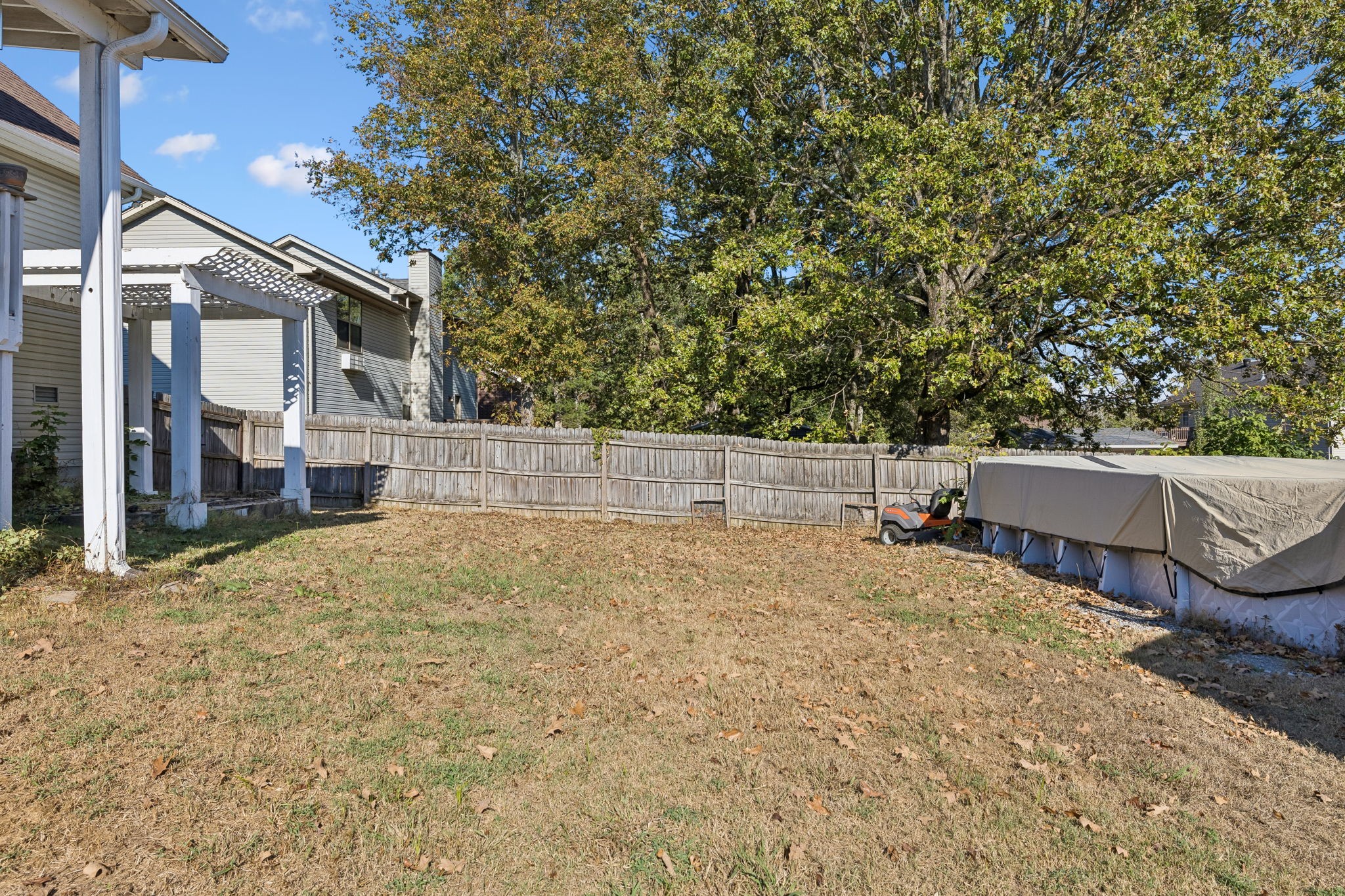 6012 Legend Dr Property Photo 28