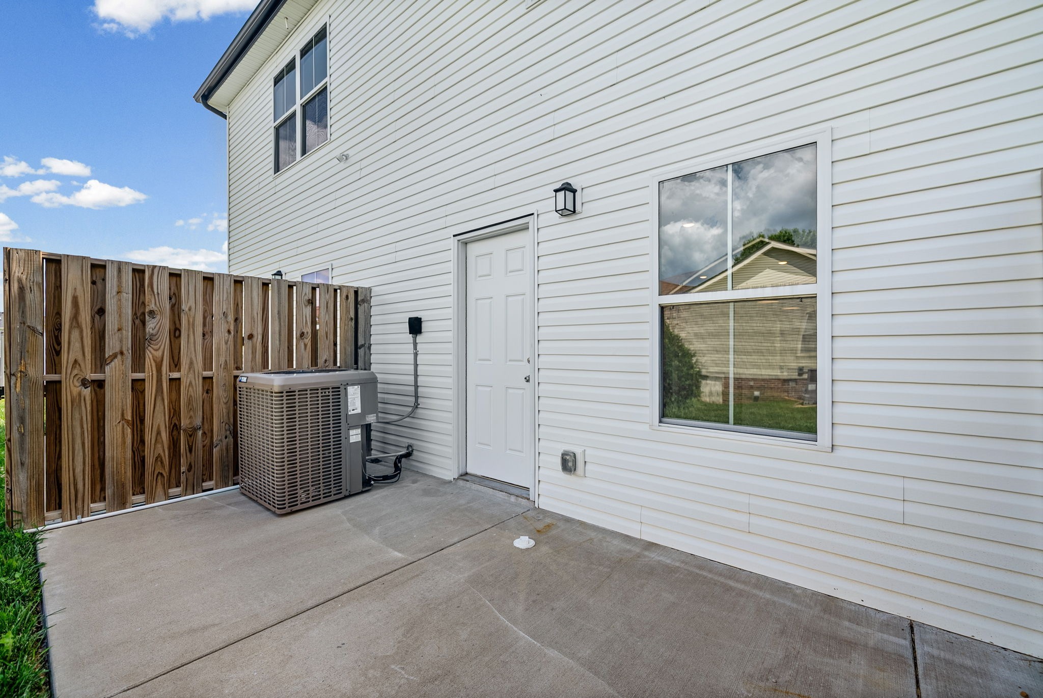 224 Drayton Dr Property Photo 24