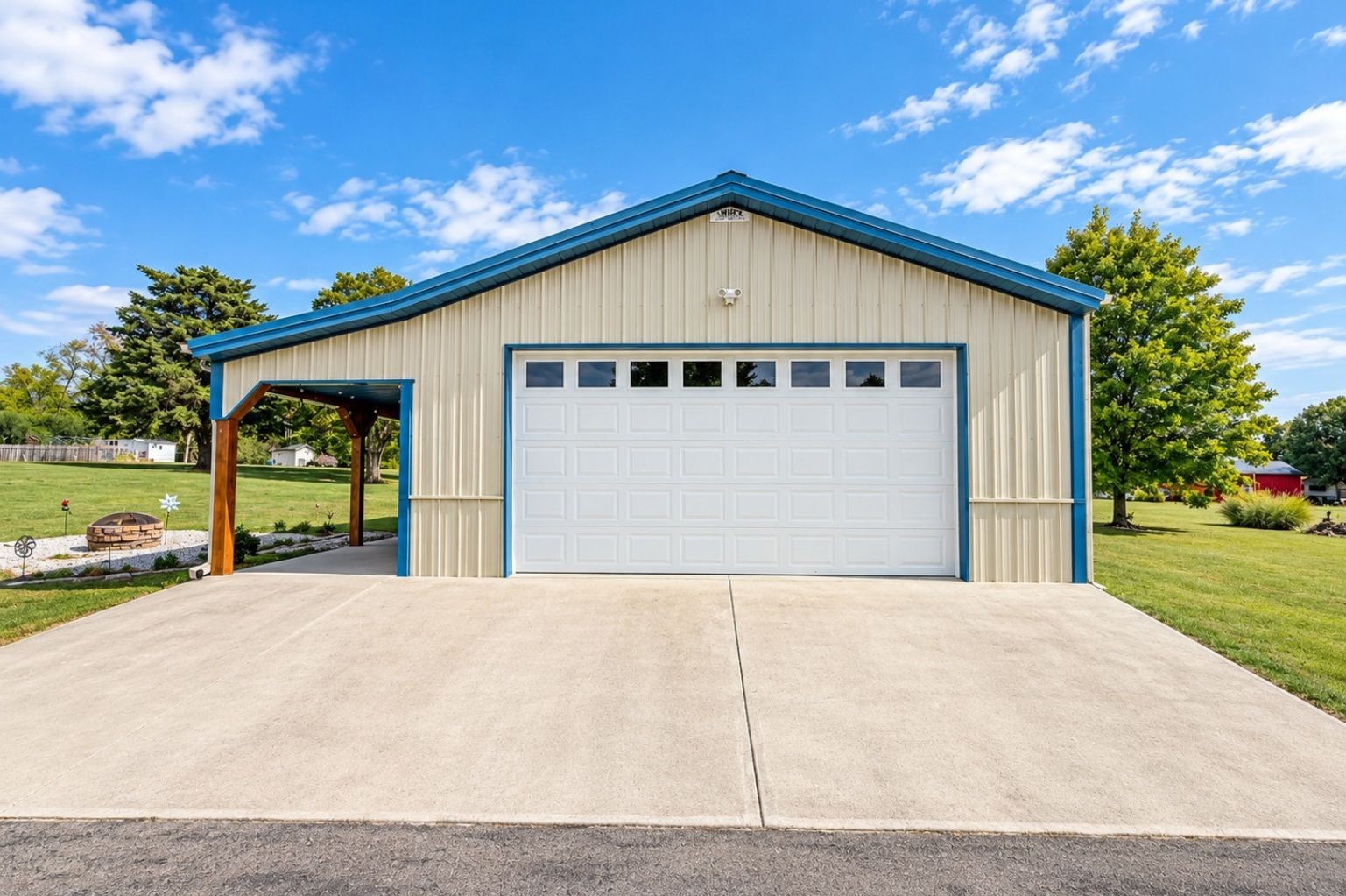 447 Old Hunters Point Pike, N Property Photo 2