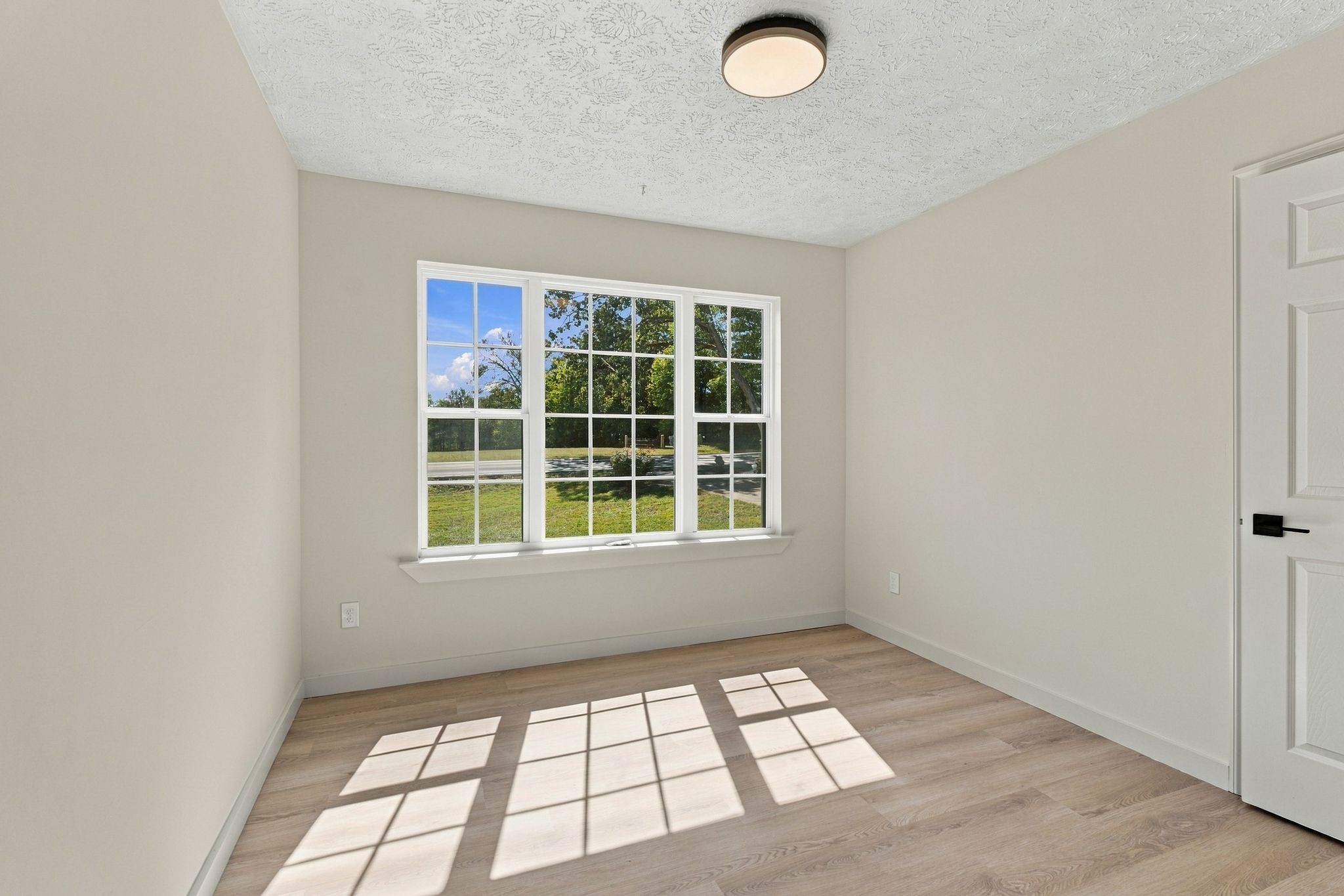 1023 E Jefferson Pike Property Photo 19