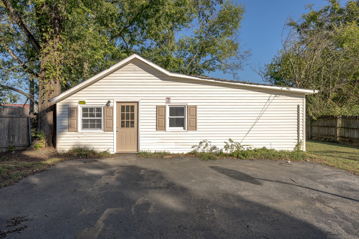 3712 Norma Dr Property Photo 1