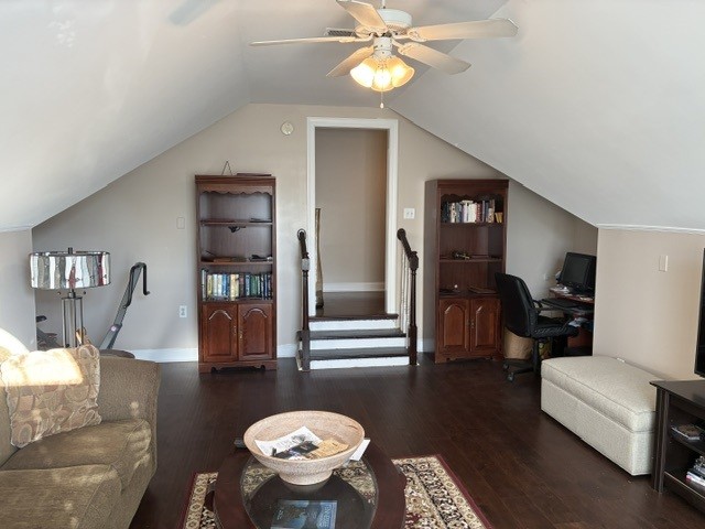 2807 Comer Dr Property Photo 9