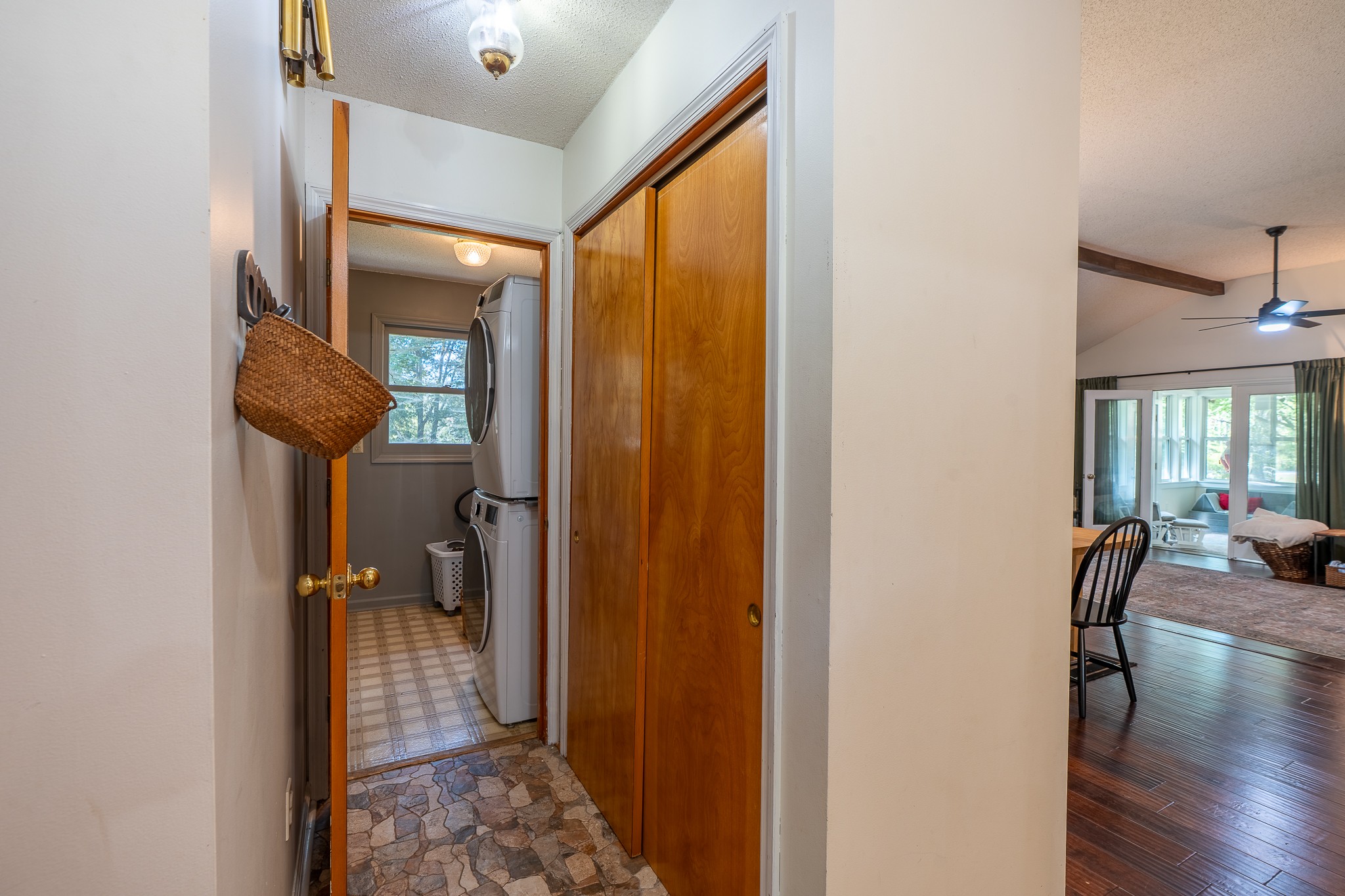 2155 Joann Ave Property Photo 6
