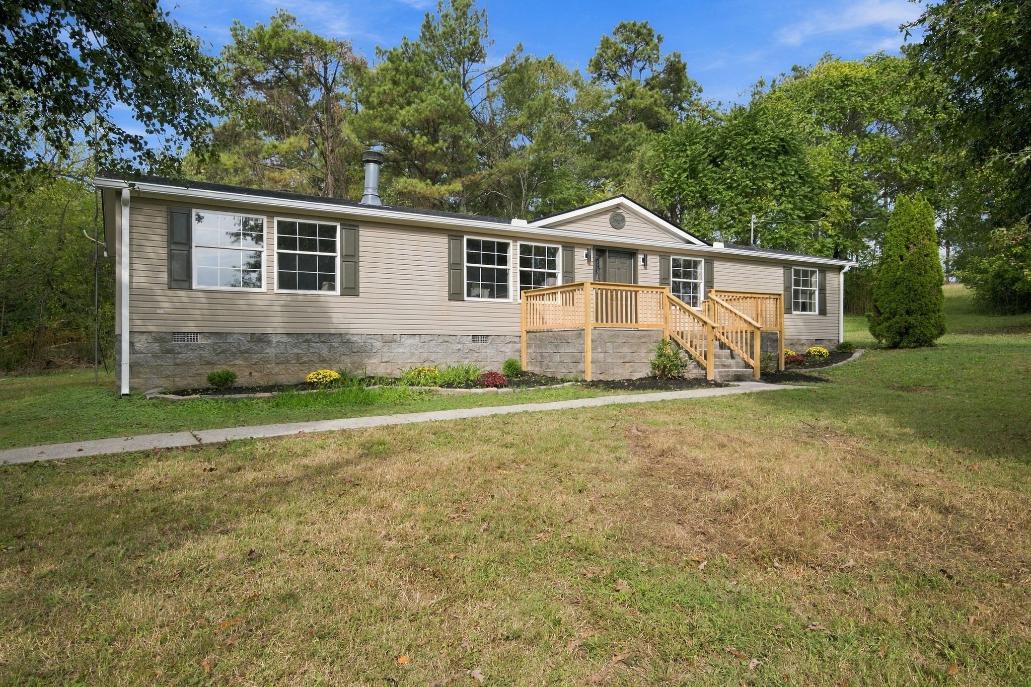10663 Missionary Ridge Rd Property Photo 2