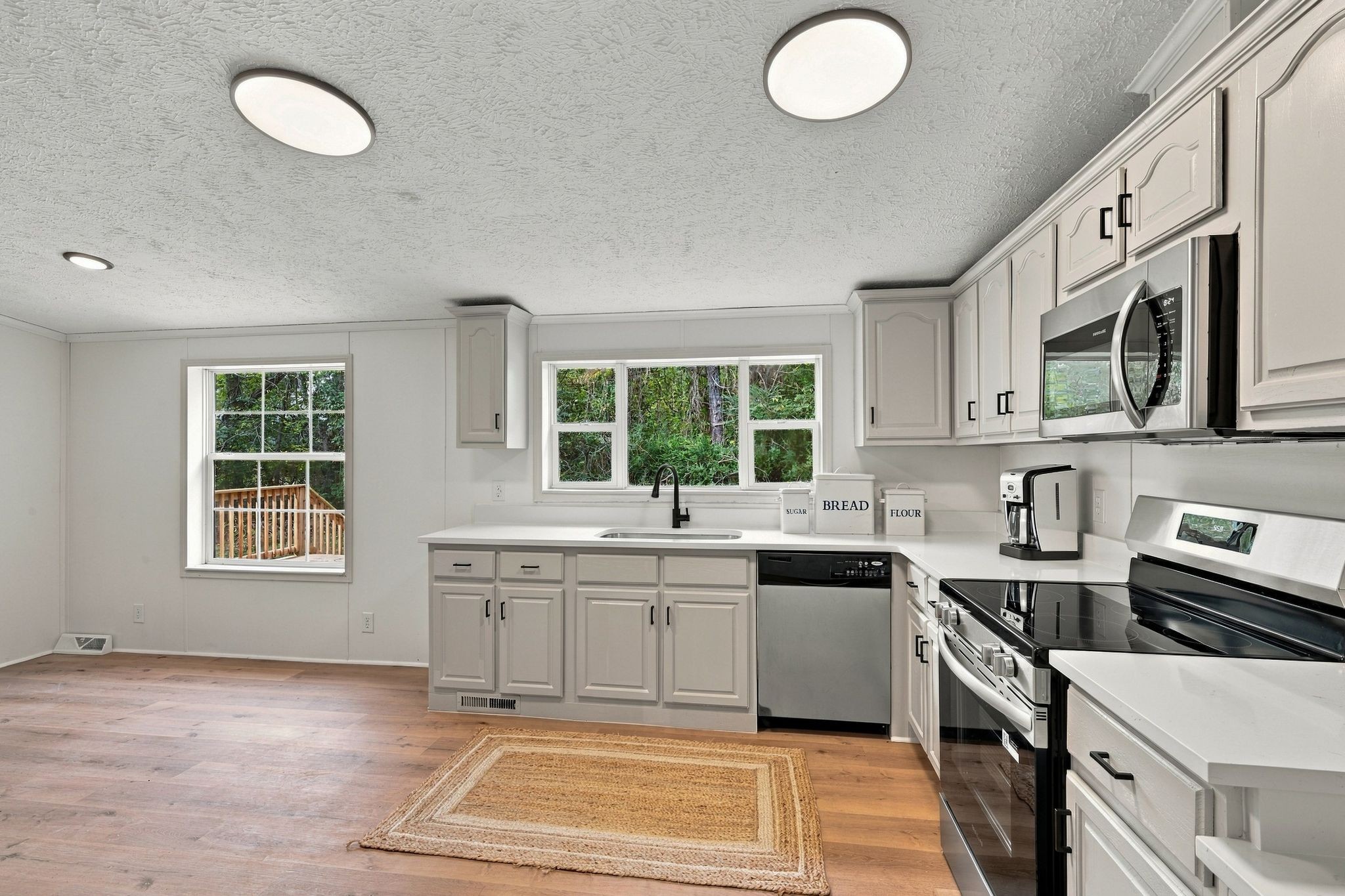10663 Missionary Ridge Rd Property Photo 14