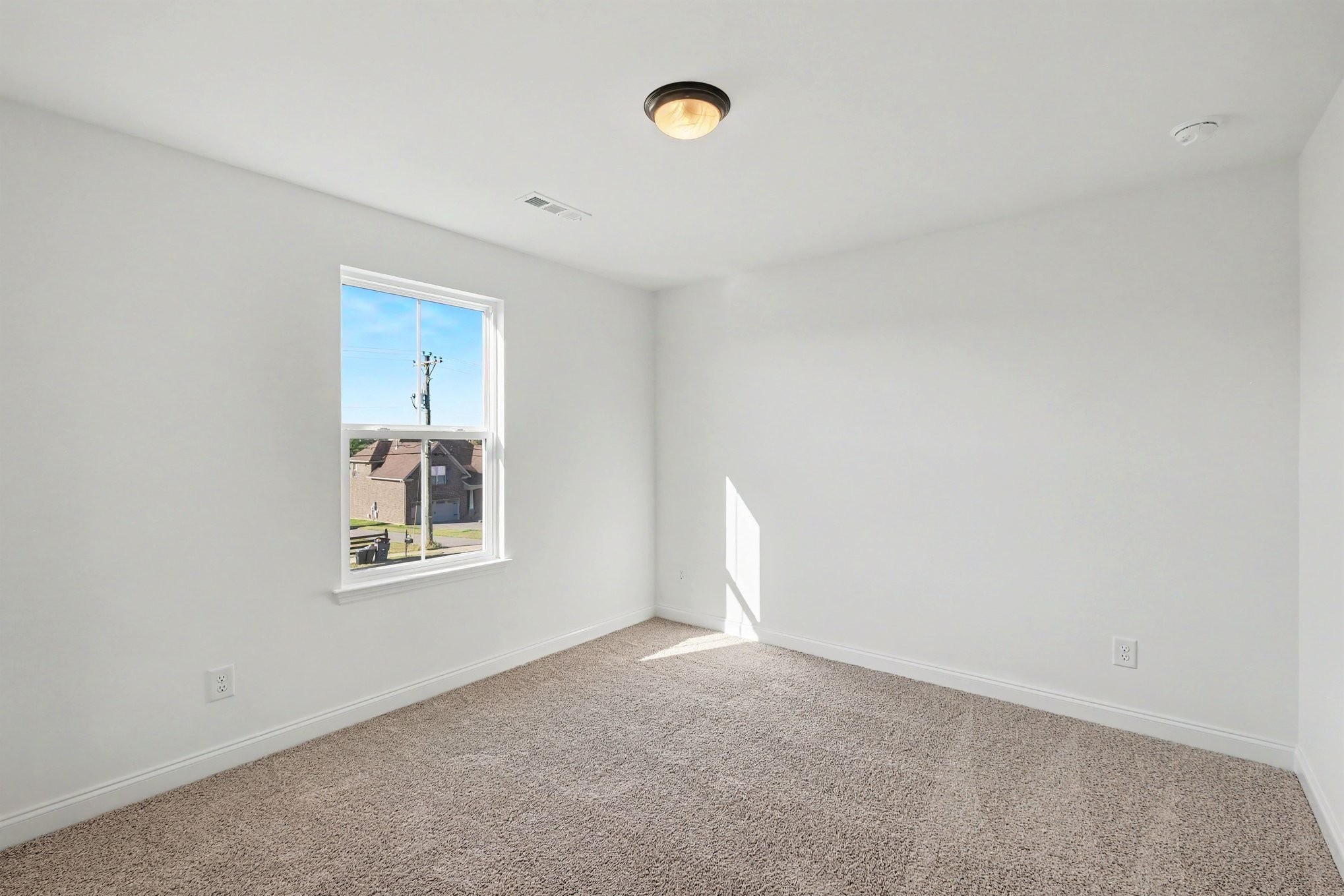 4621 Hessey Rd Property Photo 24
