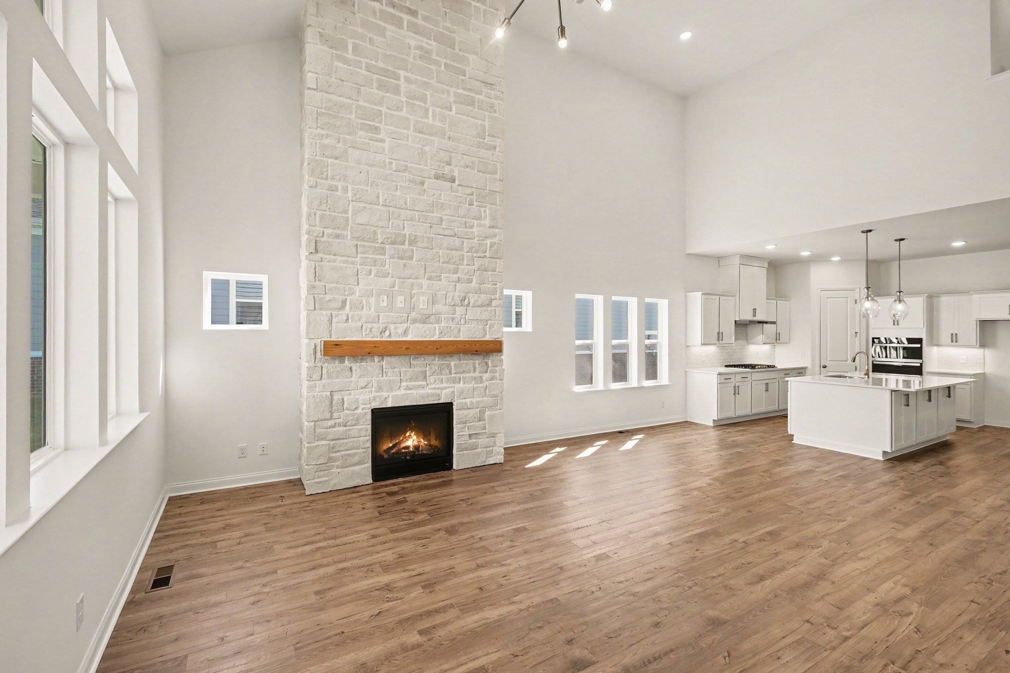4633 Hessey Rd Property Photo 6