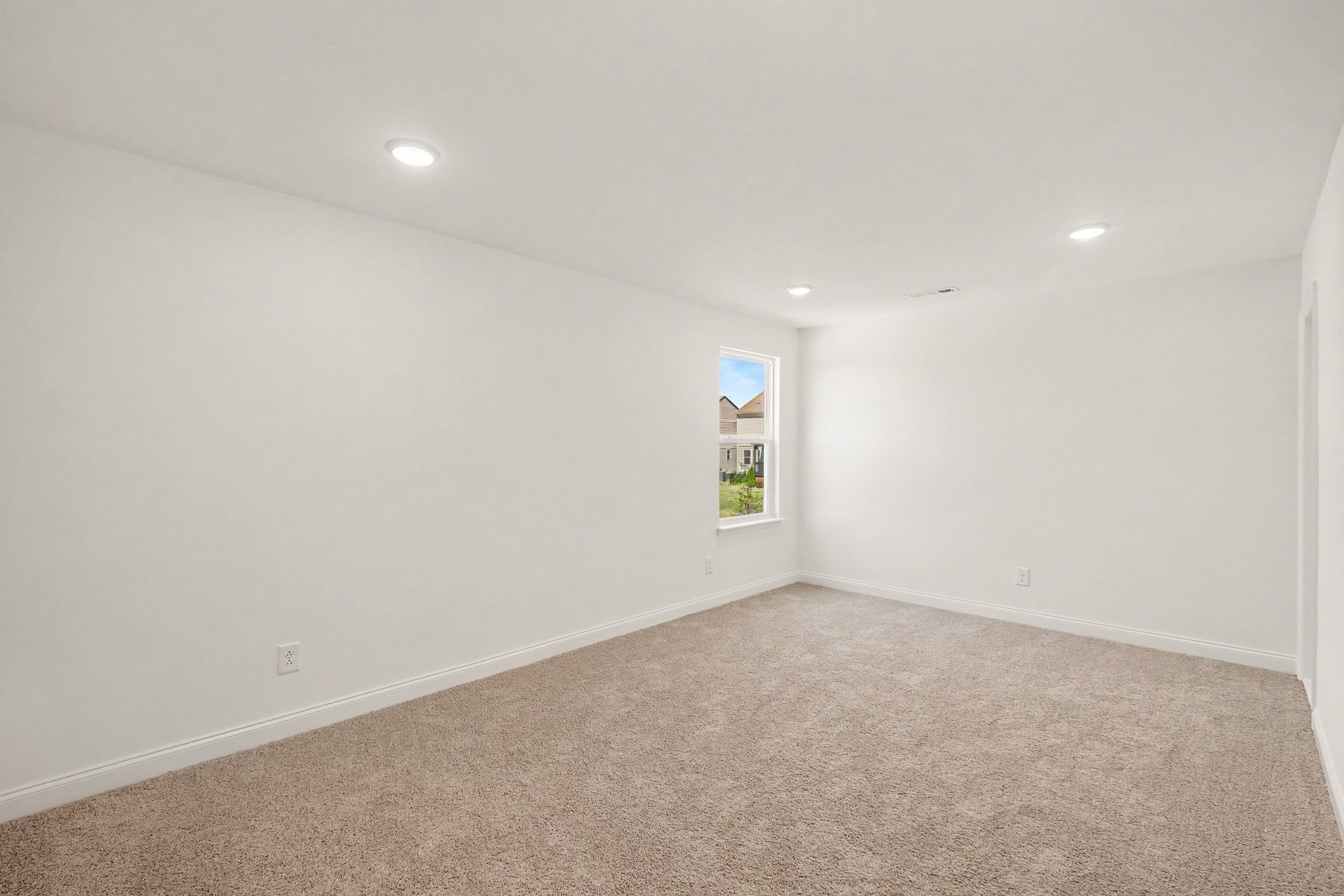 4633 Hessey Rd Property Photo 23