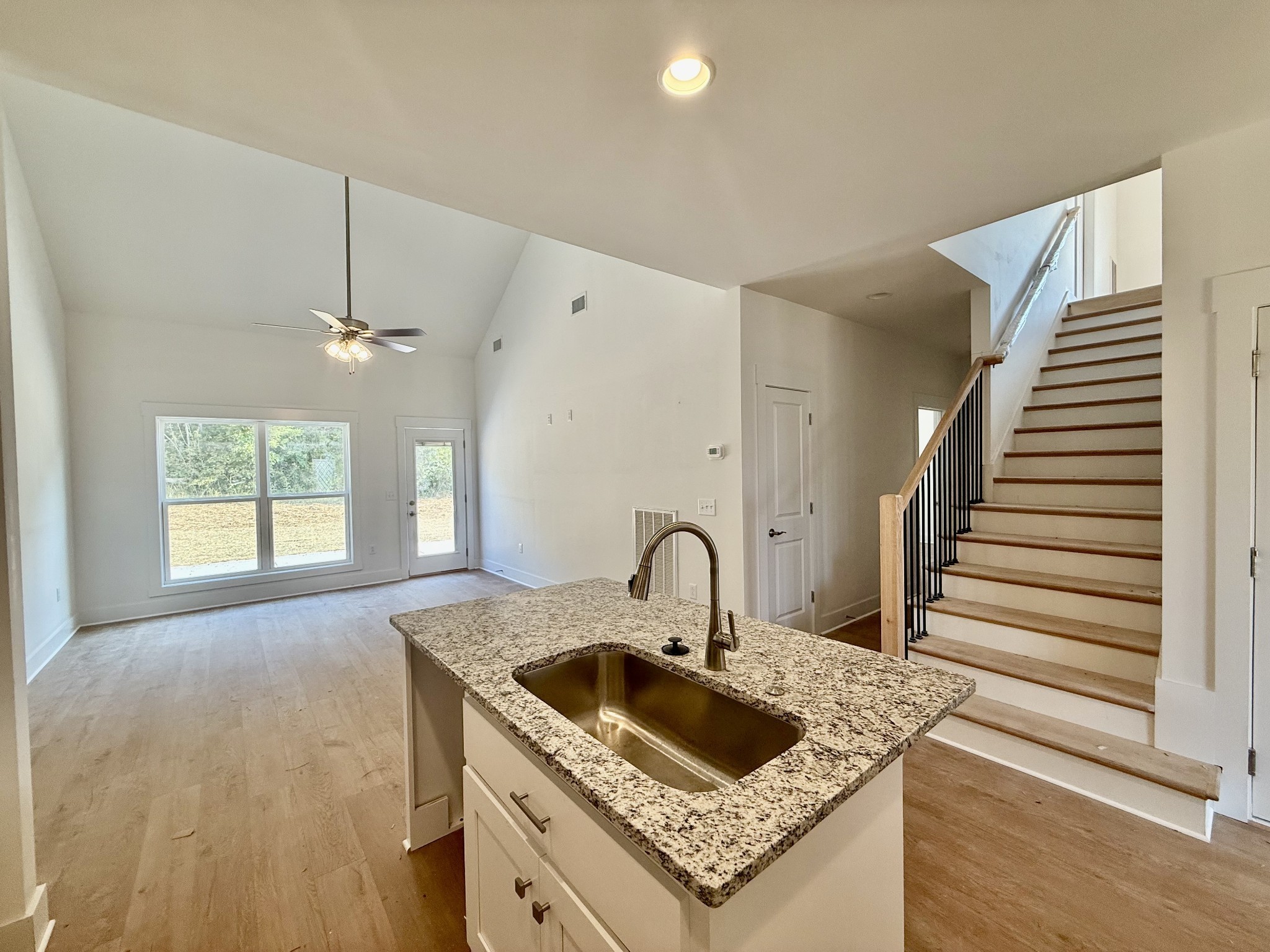 1439 Unionville Deason Road Property Photo 5