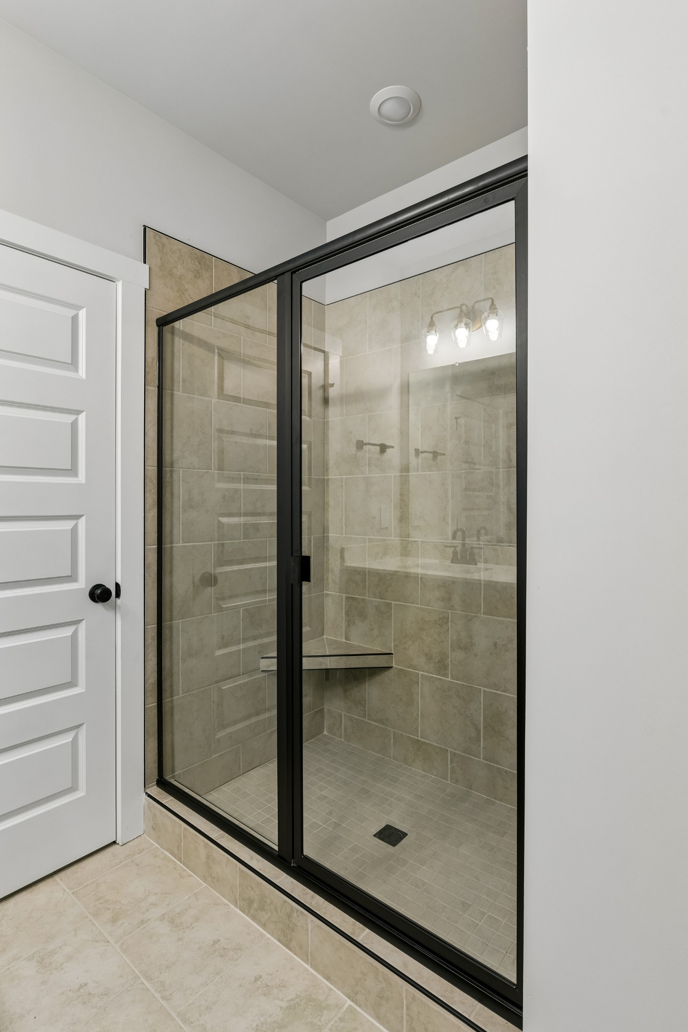 4019 Red Hawk Rd Property Photo 29