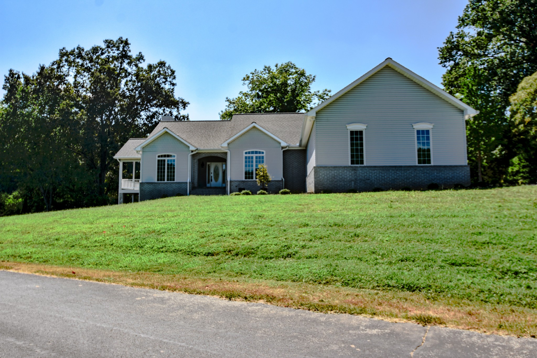 408 Ookedaliya Pl Property Photo 2