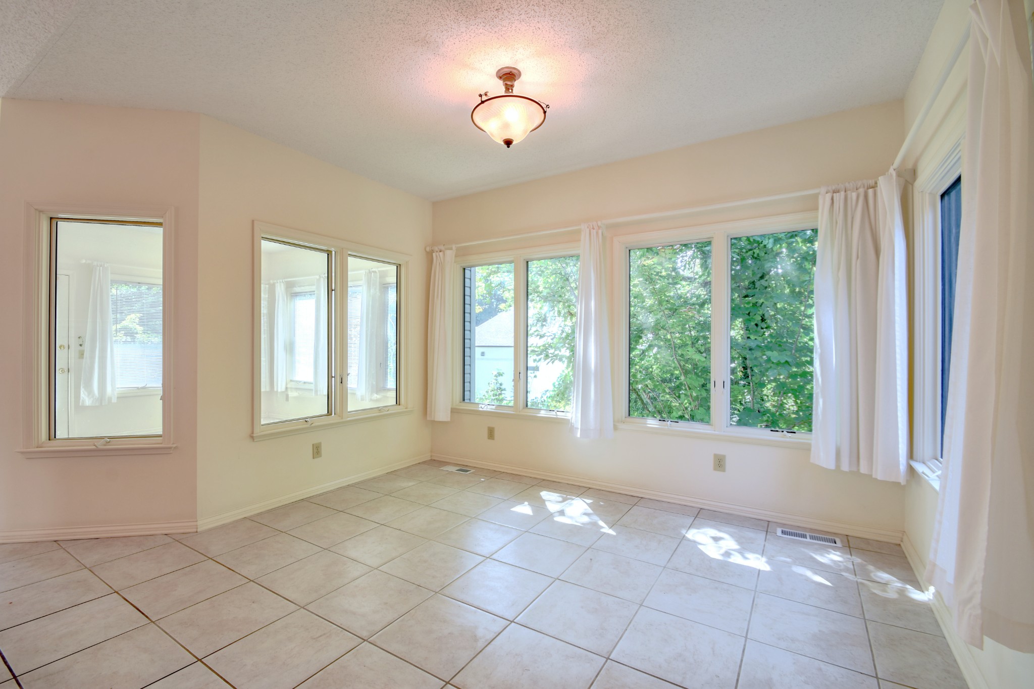 408 Ookedaliya Pl Property Photo 12