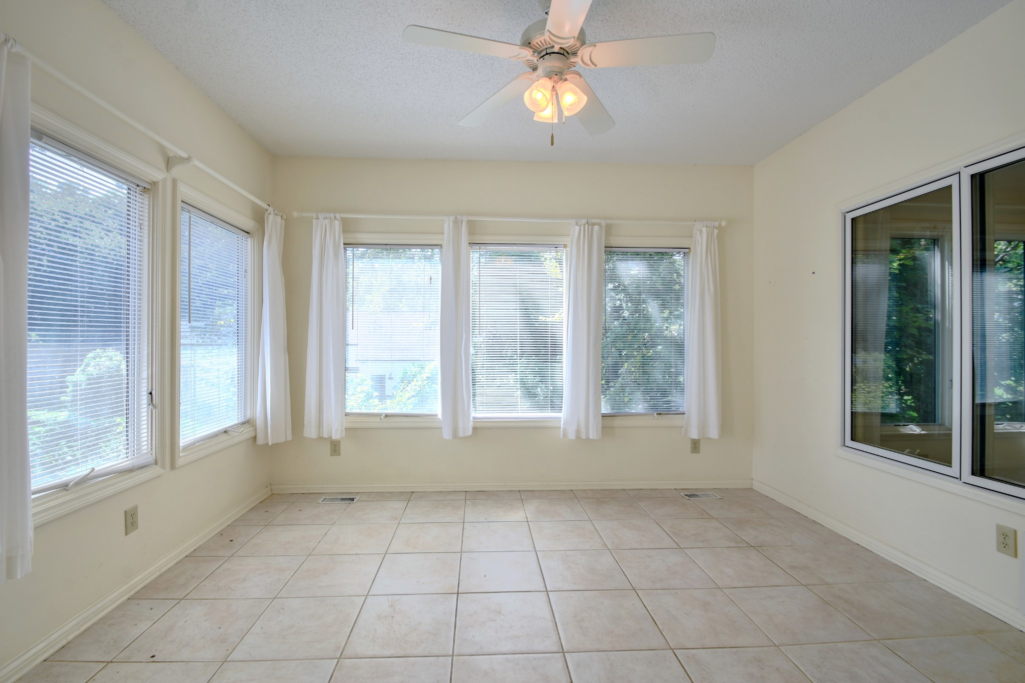 408 Ookedaliya Pl Property Photo 14