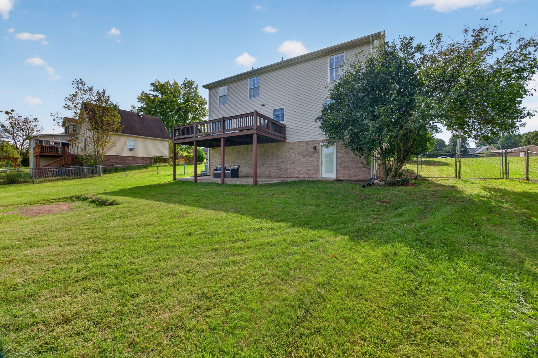 3730 Brookwood Dr Property Photo 41