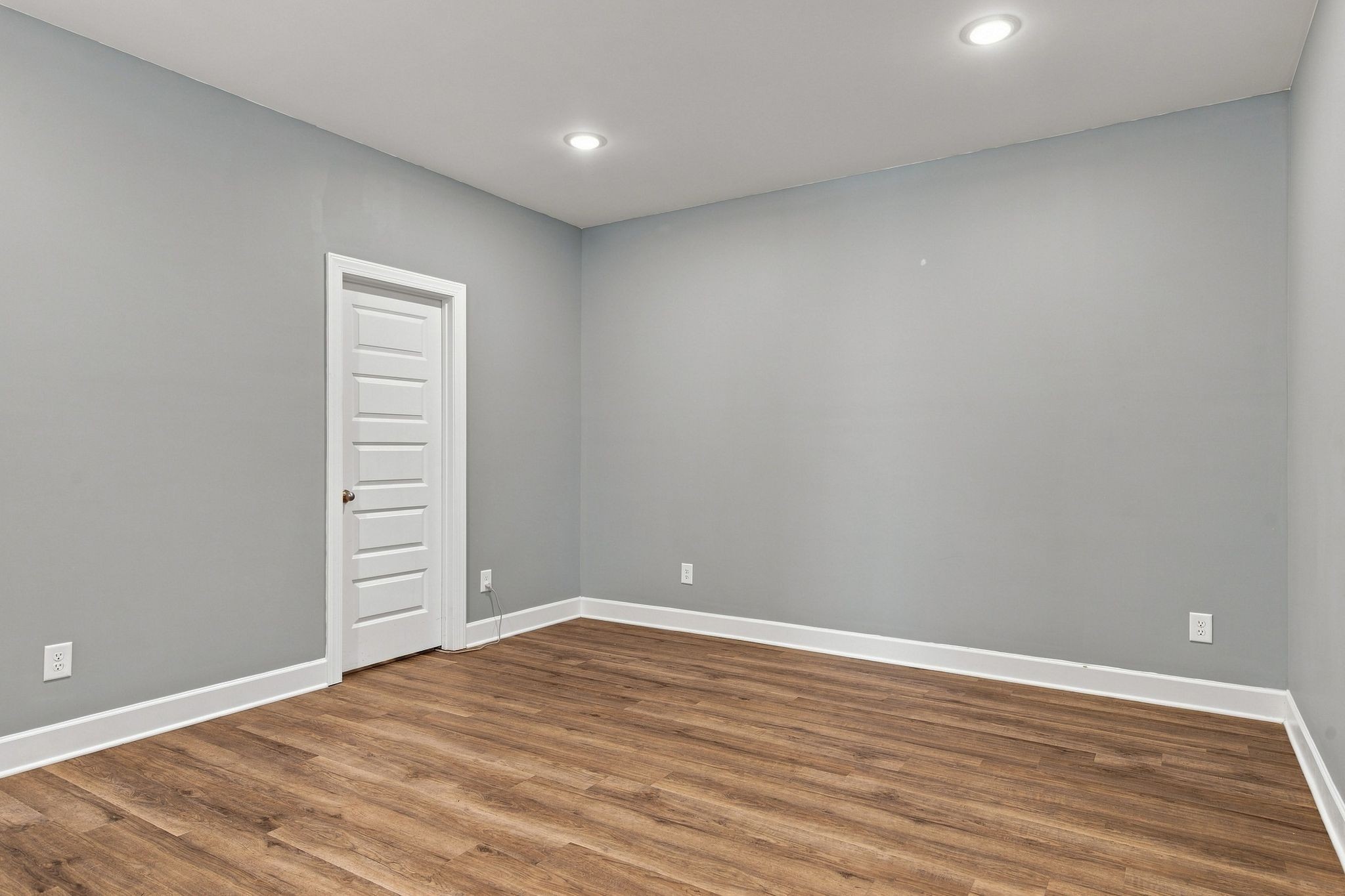 2532 Elmcroft Ave Property Photo 15