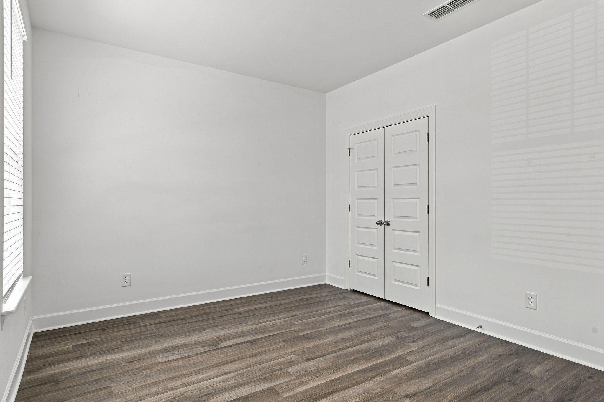 2532 Elmcroft Ave Property Photo 21