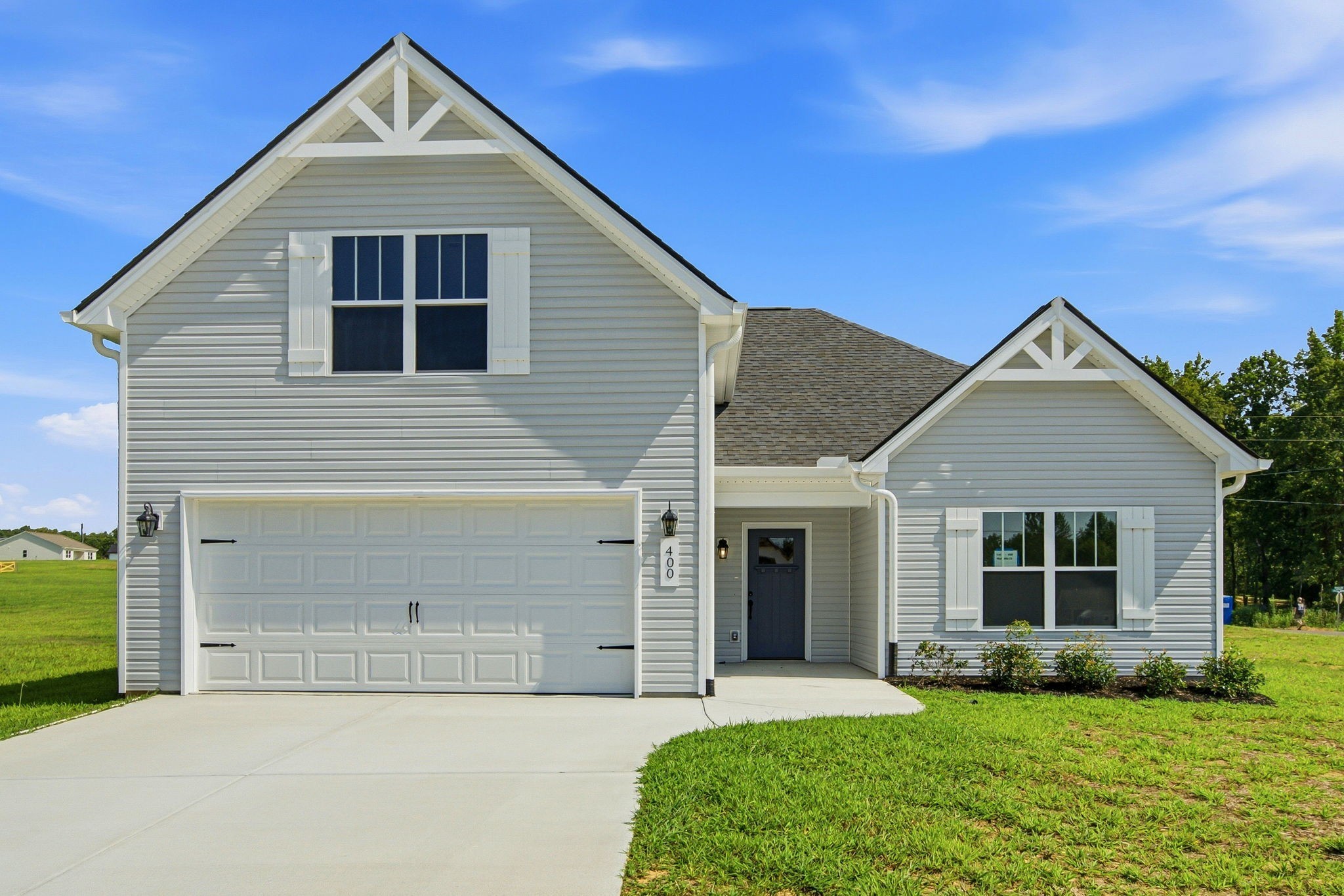 400 Marcella Court Property Photo 3