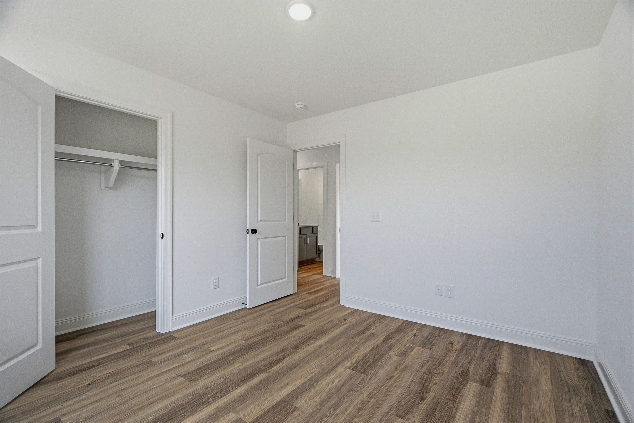 400 Marcella Court Property Photo 23
