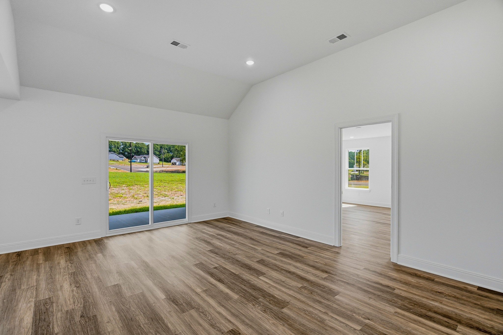 400 Marcella Court Property Photo 28
