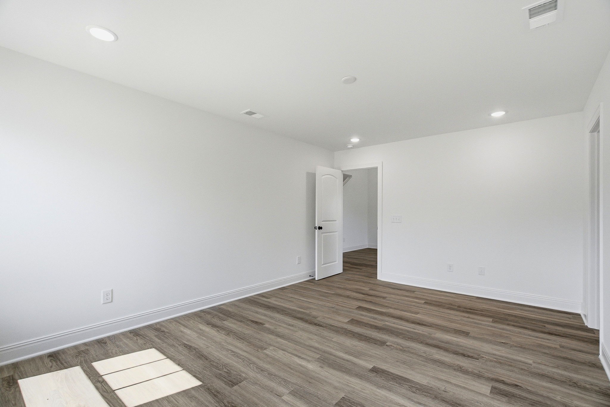 400 Marcella Court Property Photo 31