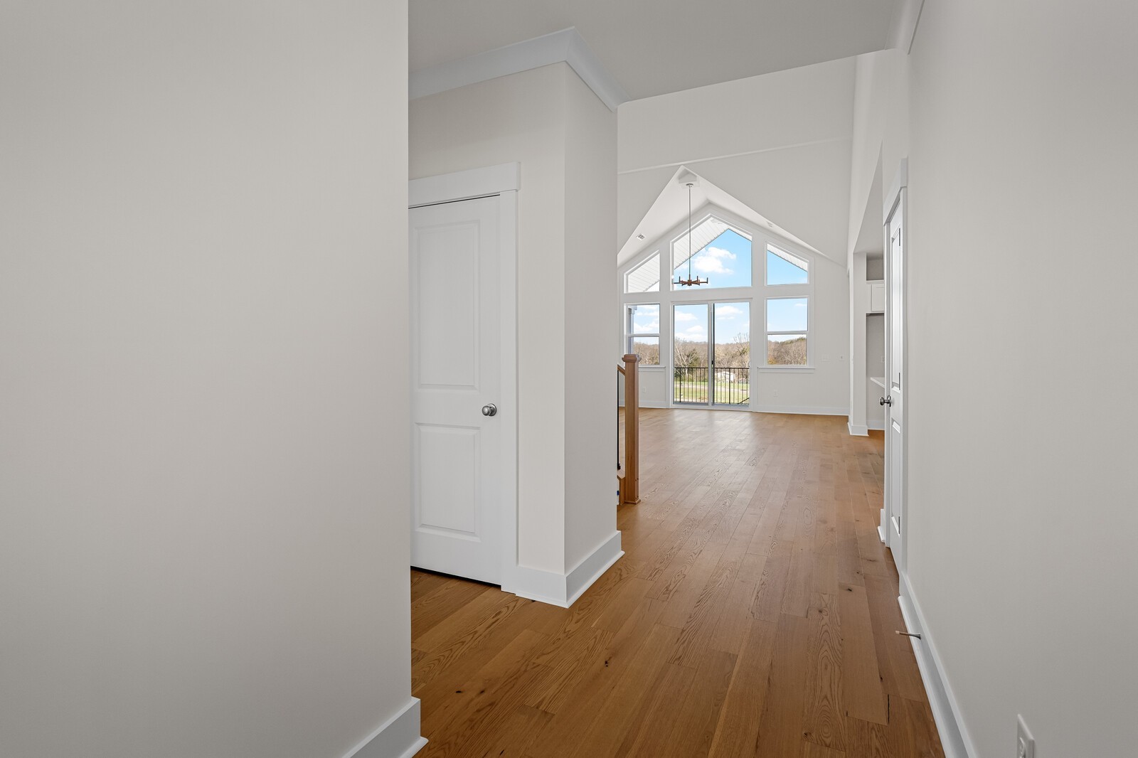 537 Hailey Heights Property Photo 2