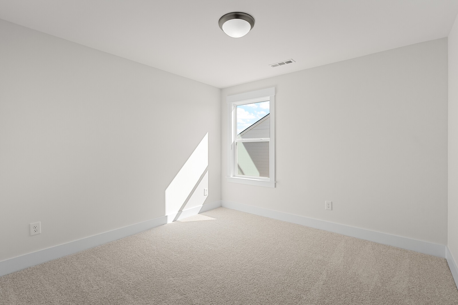 537 Hailey Heights Property Photo 22