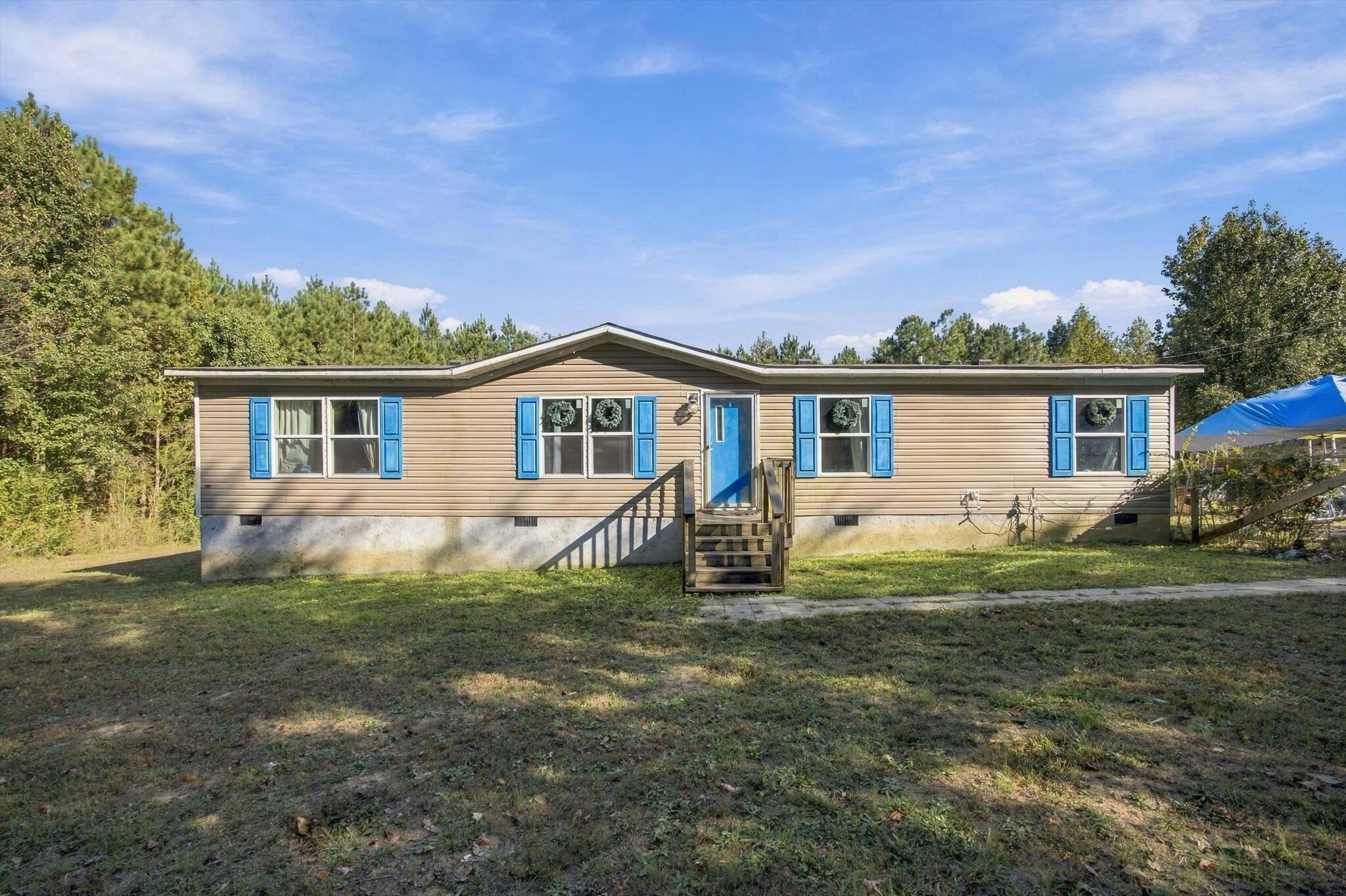 5260 Highway 225, S Property Photo 1