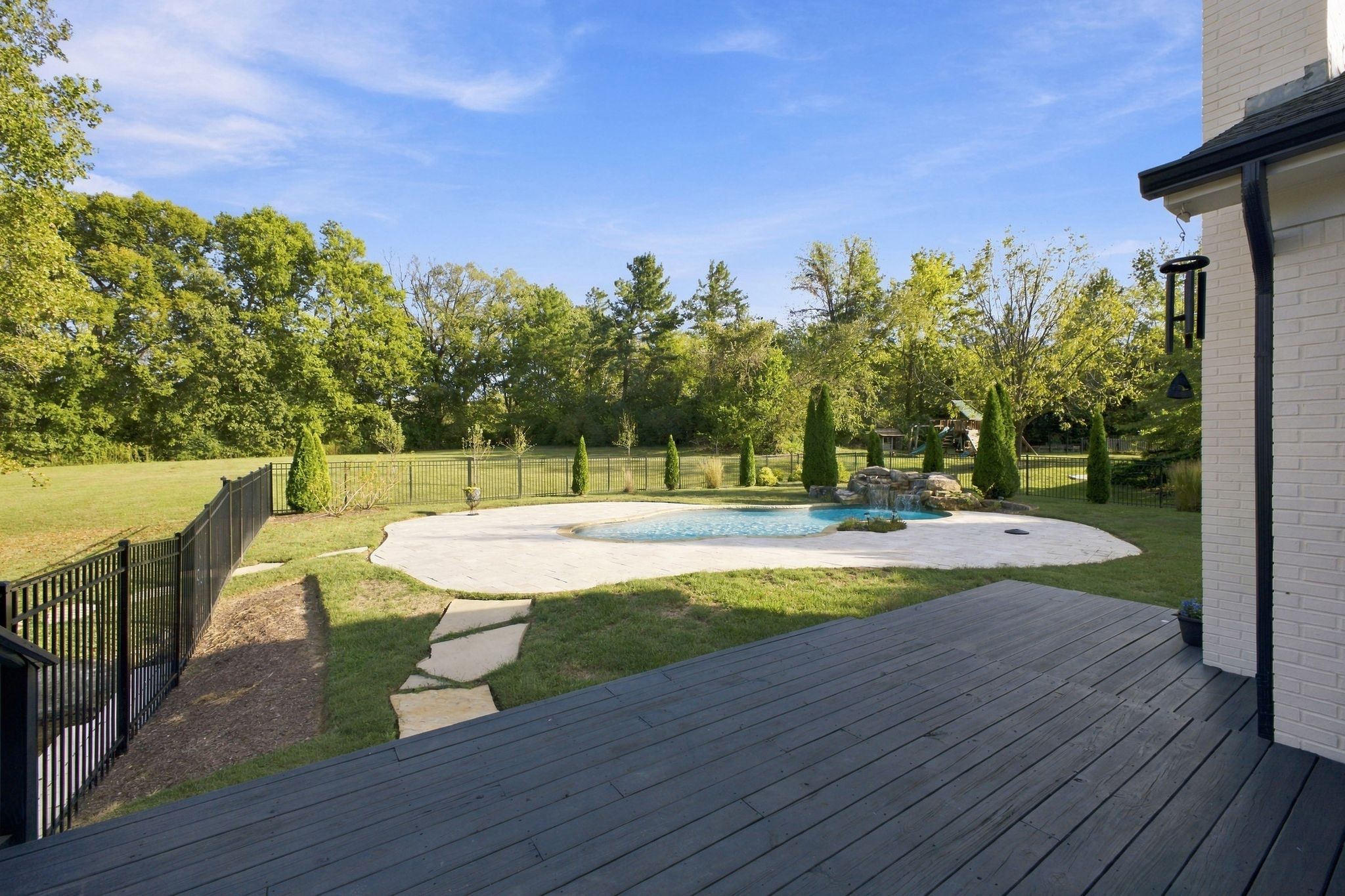 1412 Arrowhead Dr Property Photo 49