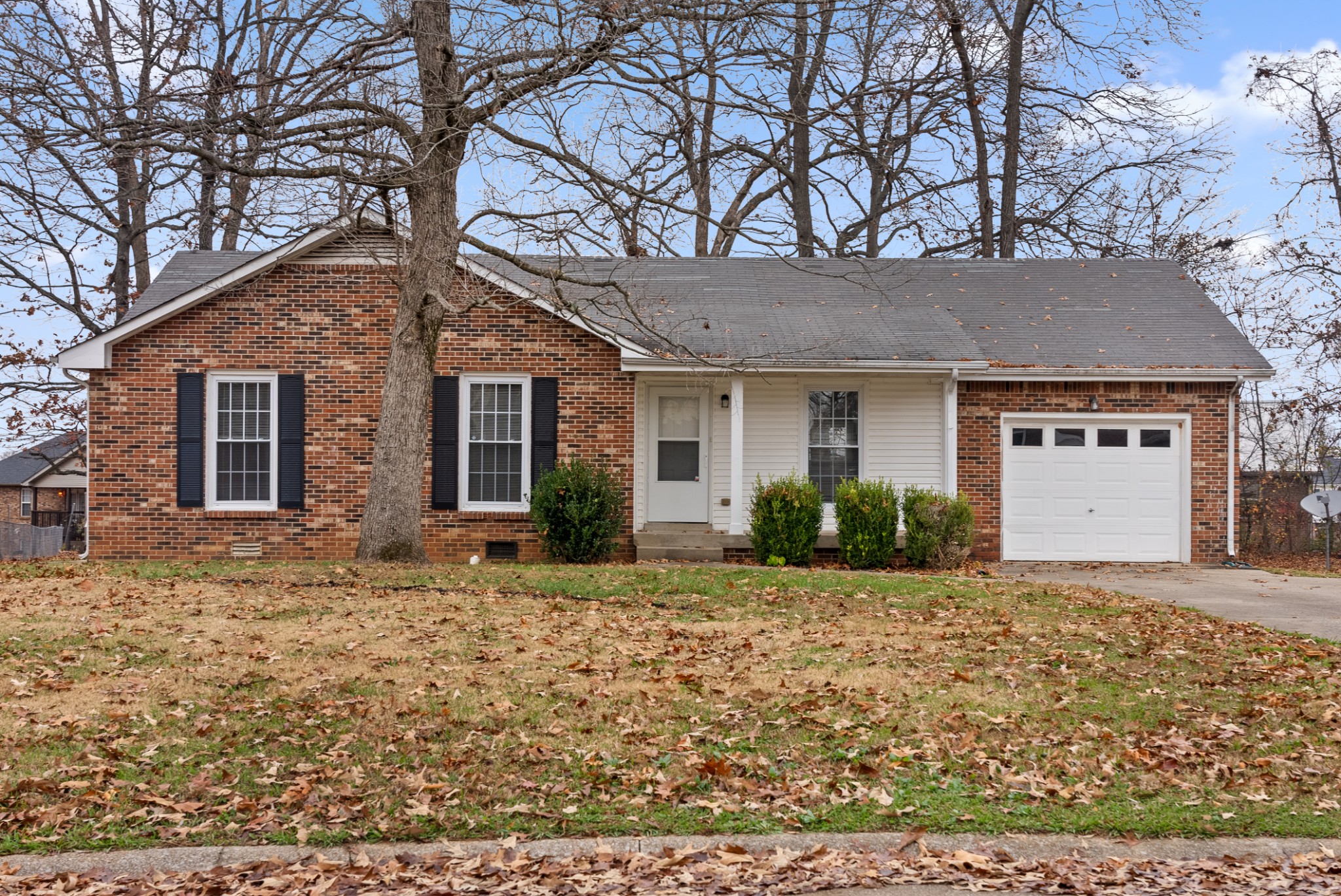 242 Millstone Cir Property Photo 1