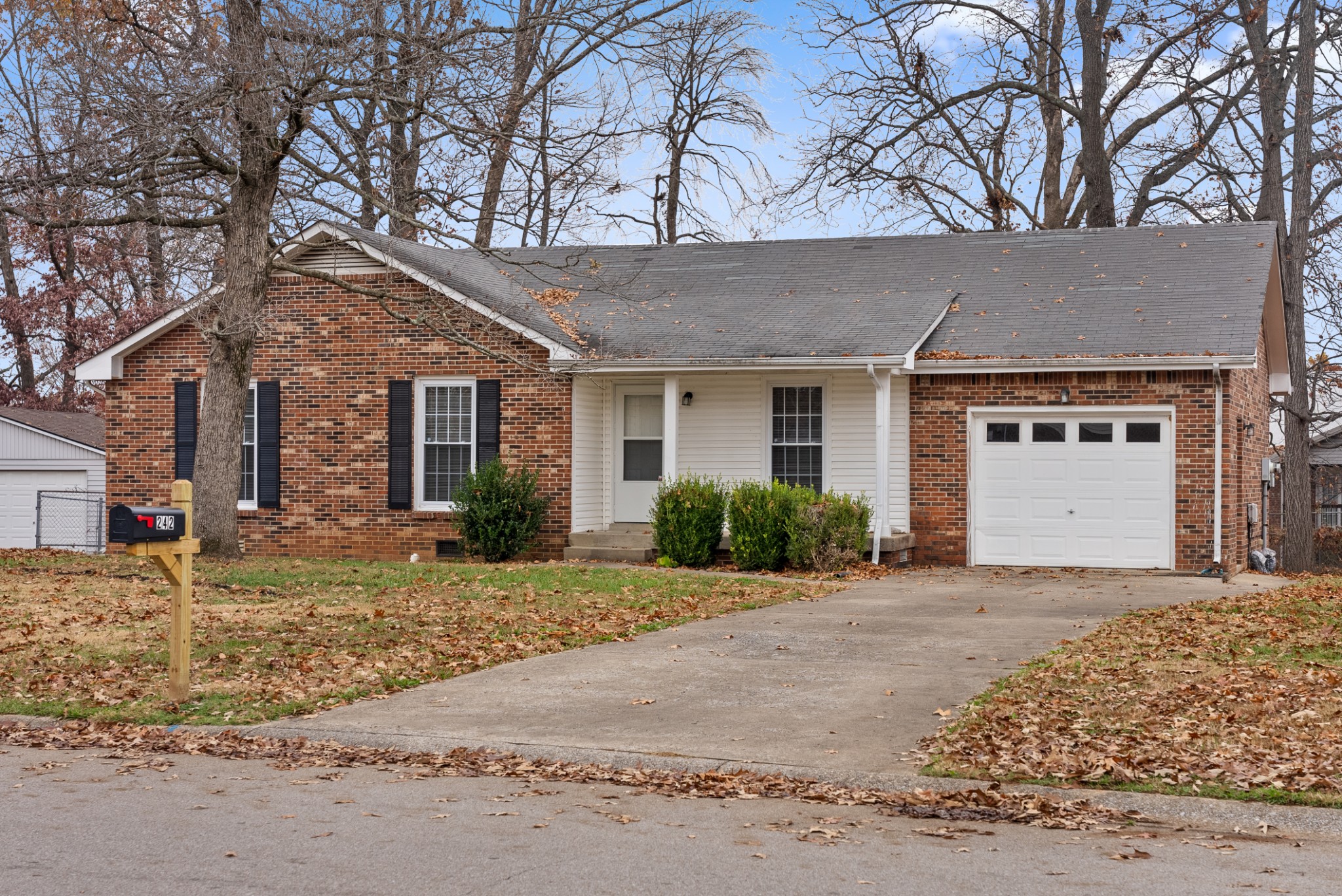 242 Millstone Cir Property Photo 2