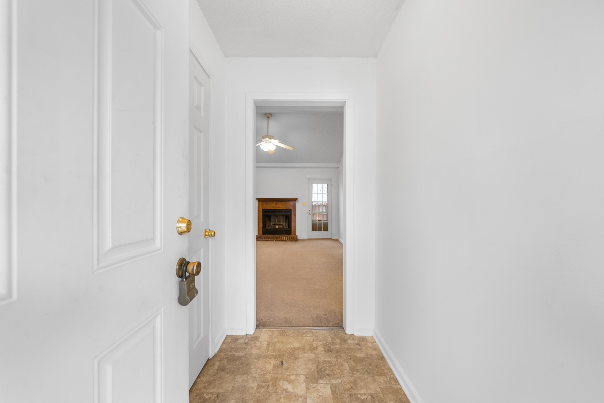 242 Millstone Cir Property Photo 4