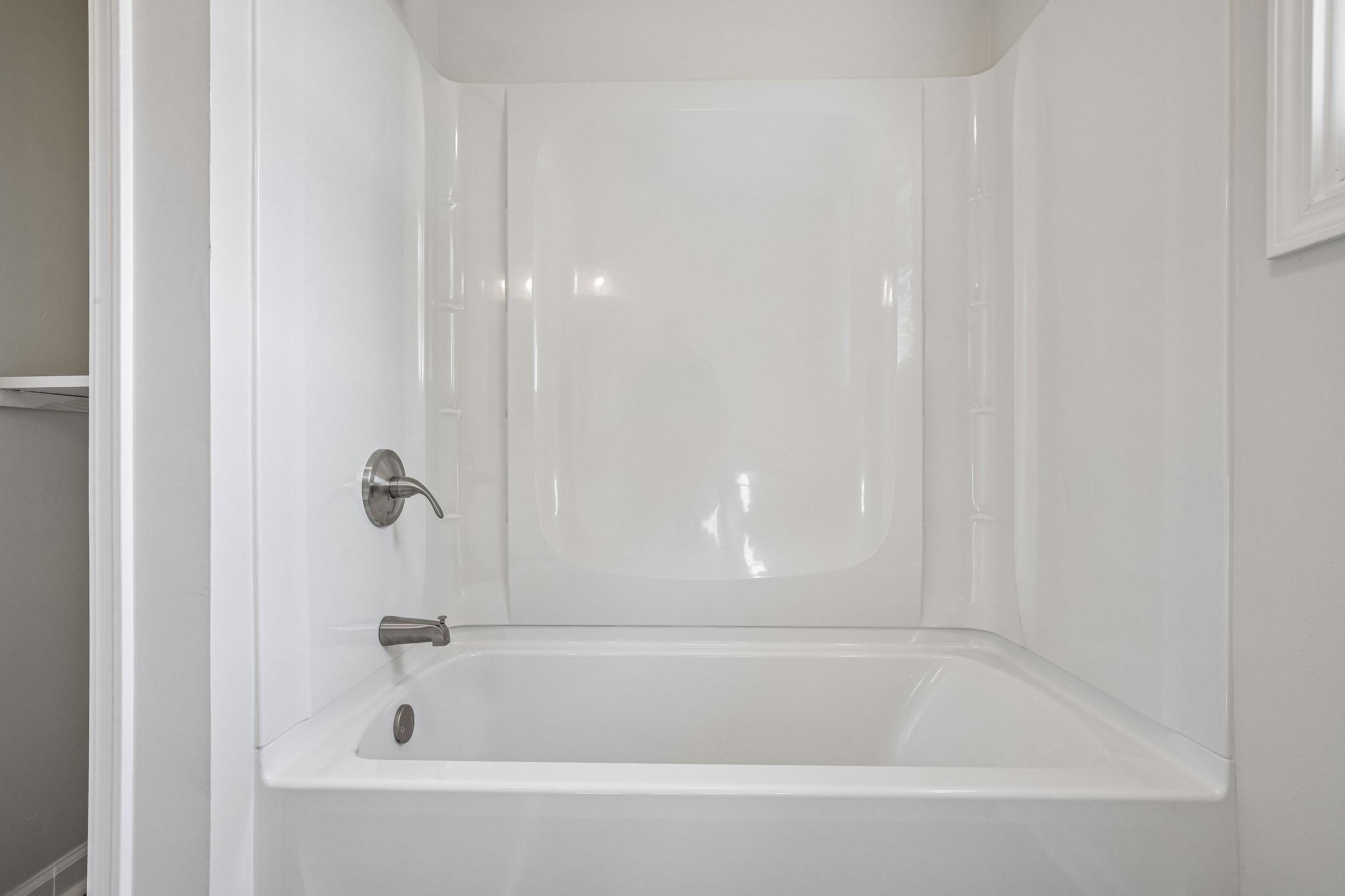 310 Rue Le Mans Dr Property Photo 8