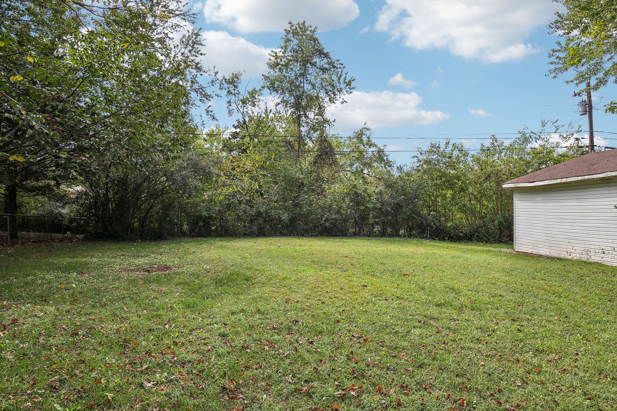310 Rue Le Mans Dr Property Photo 16