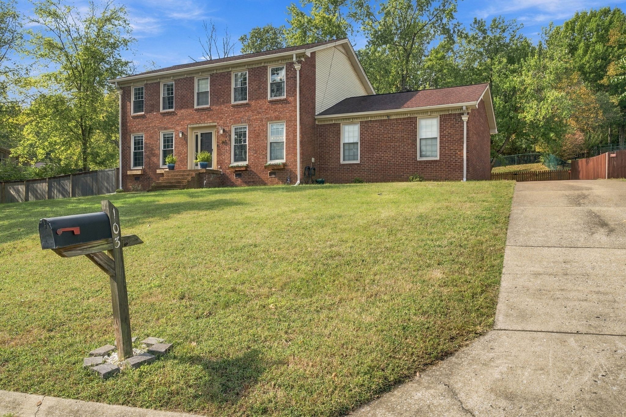 103 Stark Knob Rd Property Photo 2
