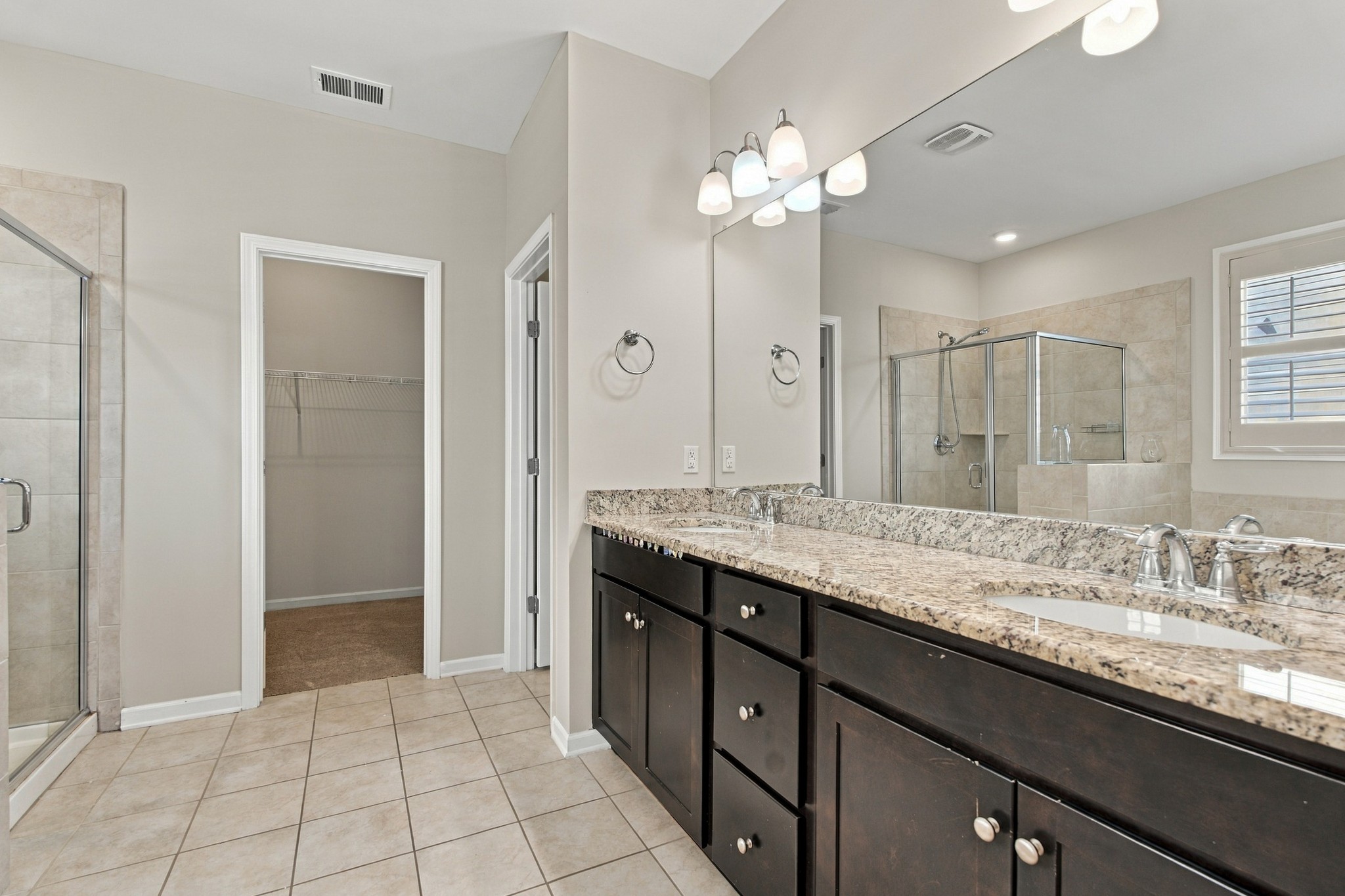923 Lunette Dr Property Photo 27