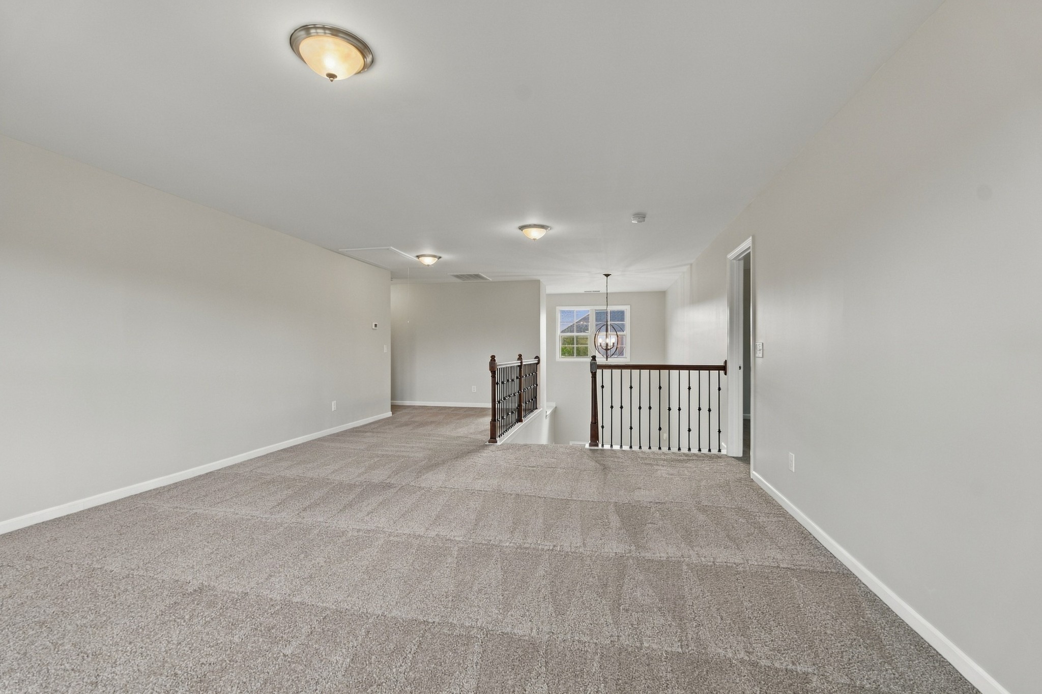923 Lunette Dr Property Photo 32