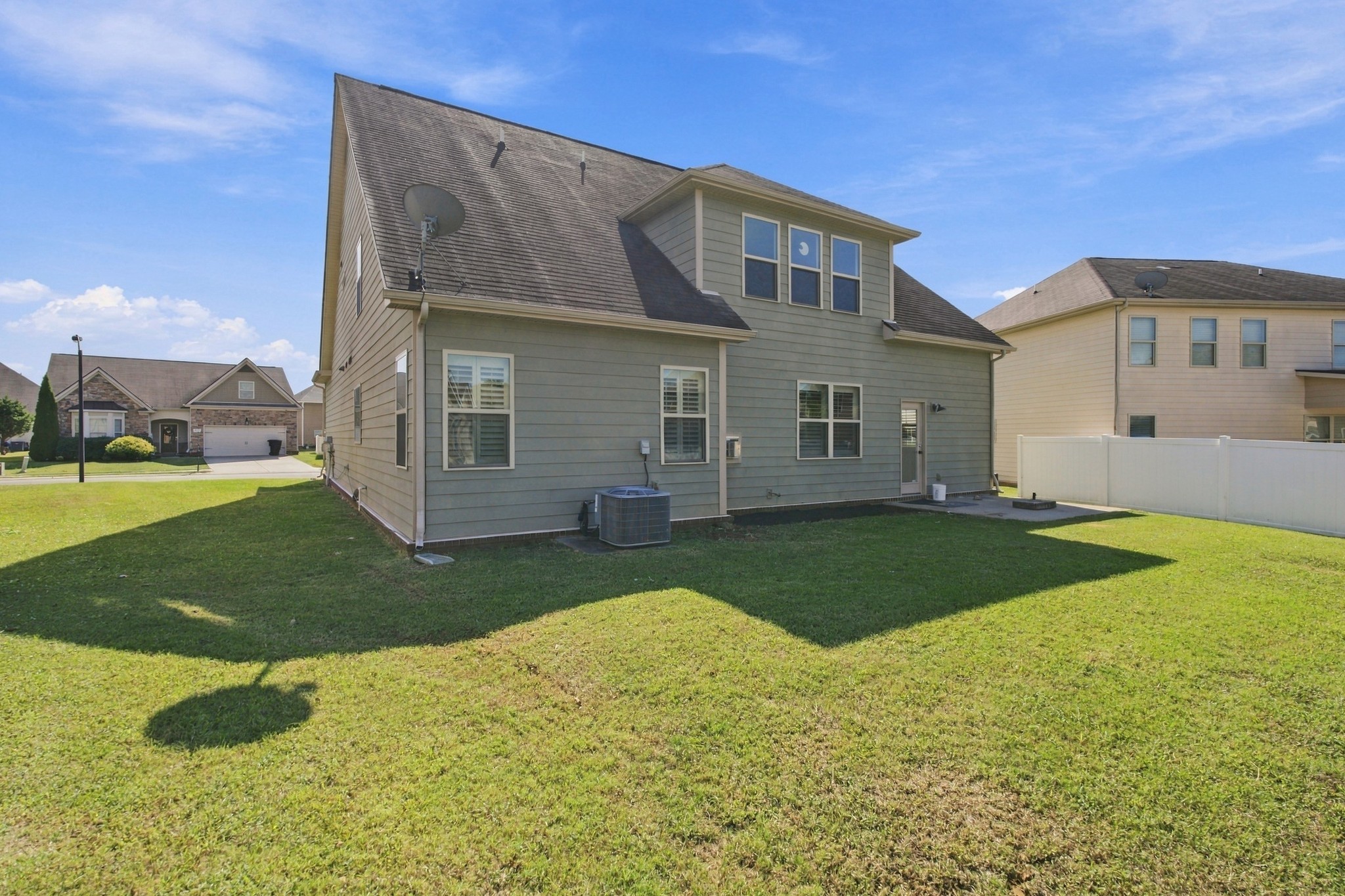 923 Lunette Dr Property Photo 43