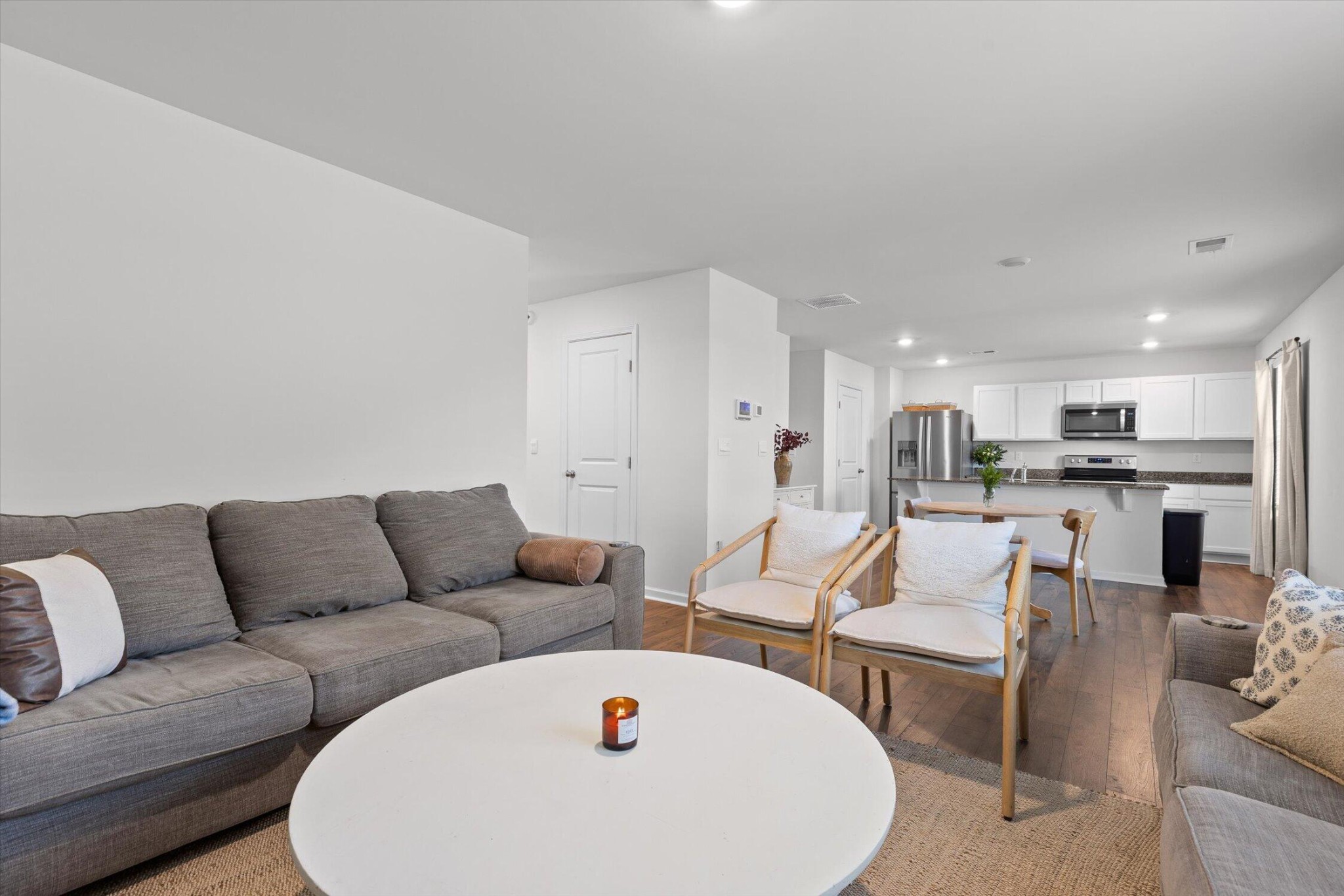 260 Quarter Street Property Photo 8