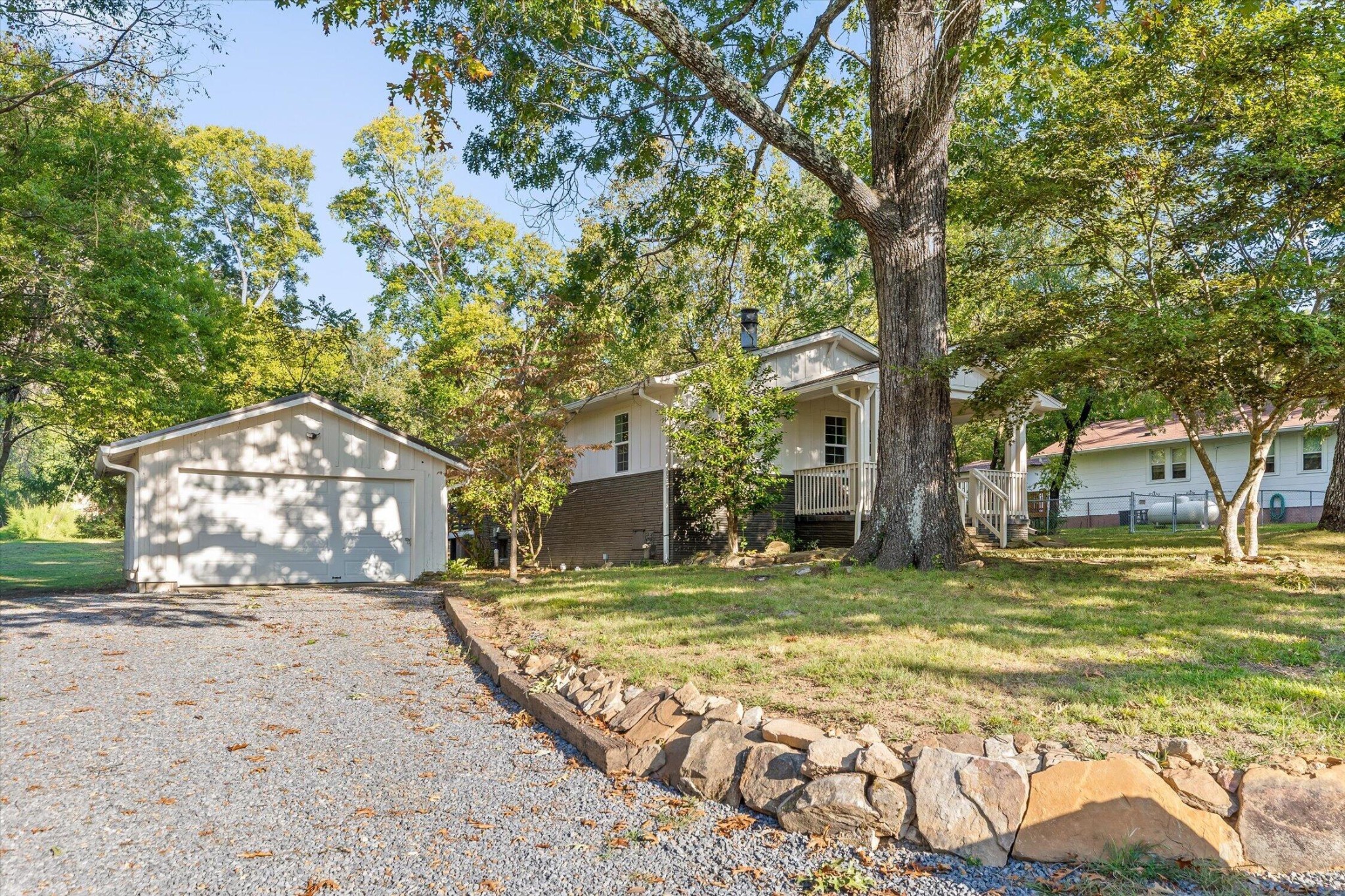 831 Fairmount Avenue Property Photo 32