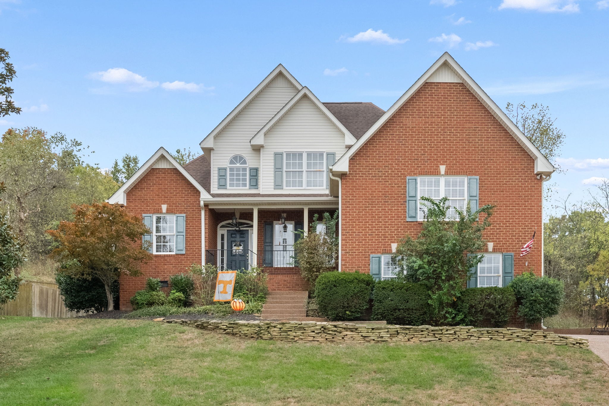 110 Crooked Creek Ct Property Photo 1