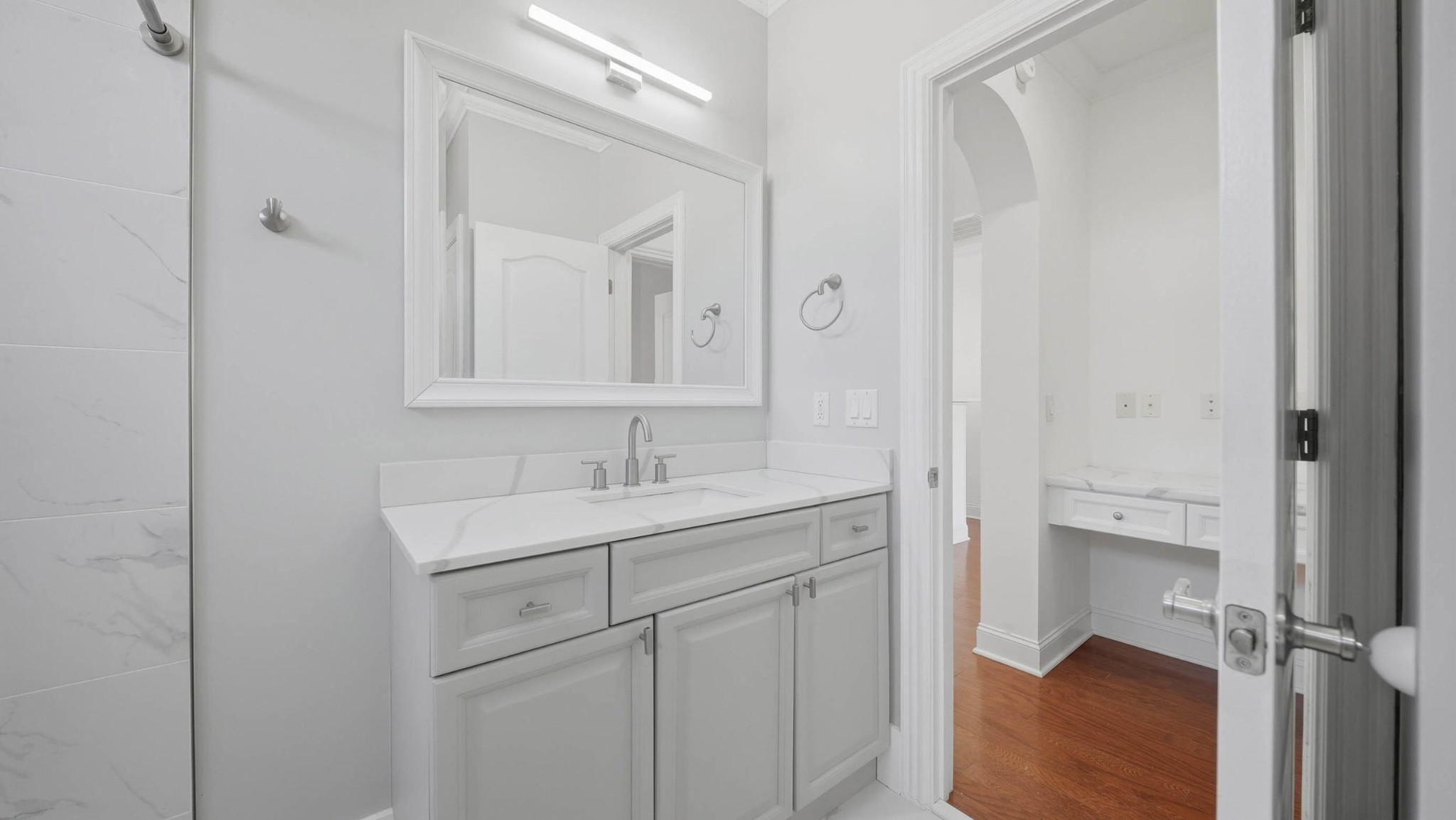 1305 Renaissance Court Property Photo 18
